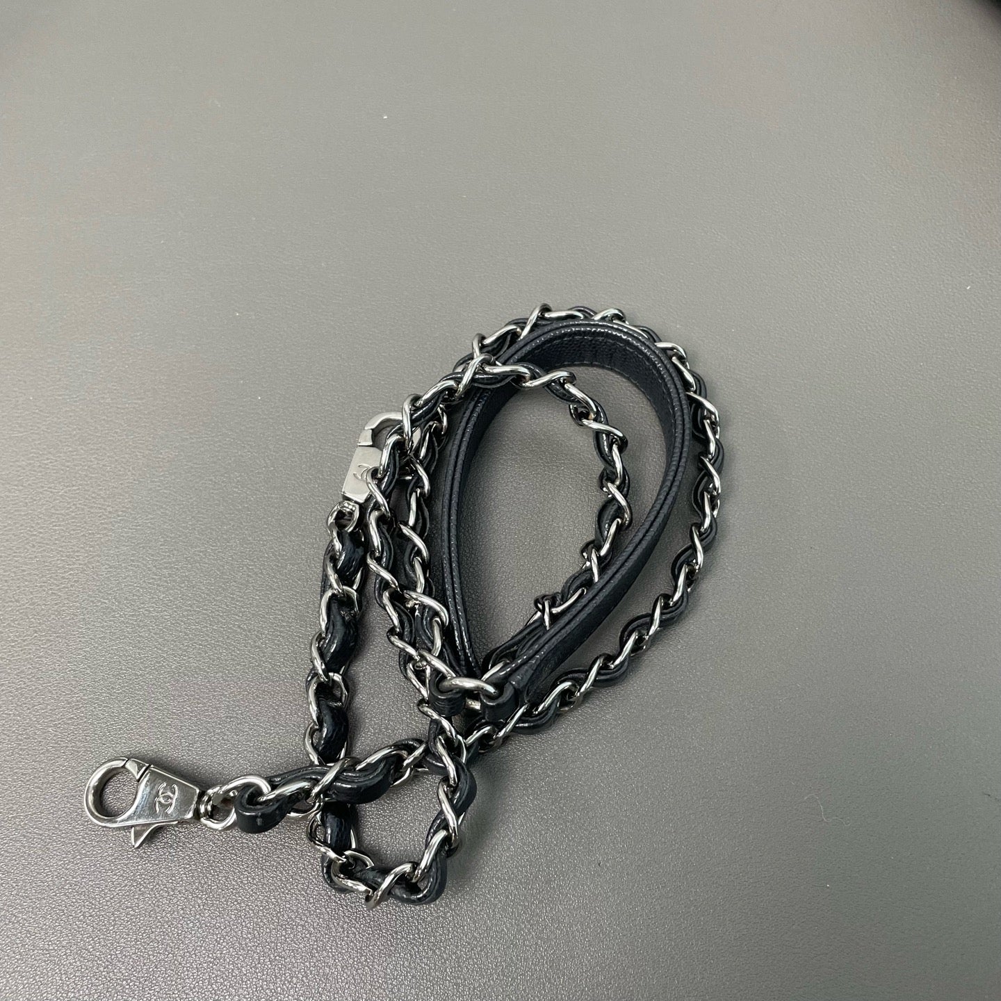 Chanel - Coco Handle Flap Bag - Grained Calfskin Leather - Black - (Medium)