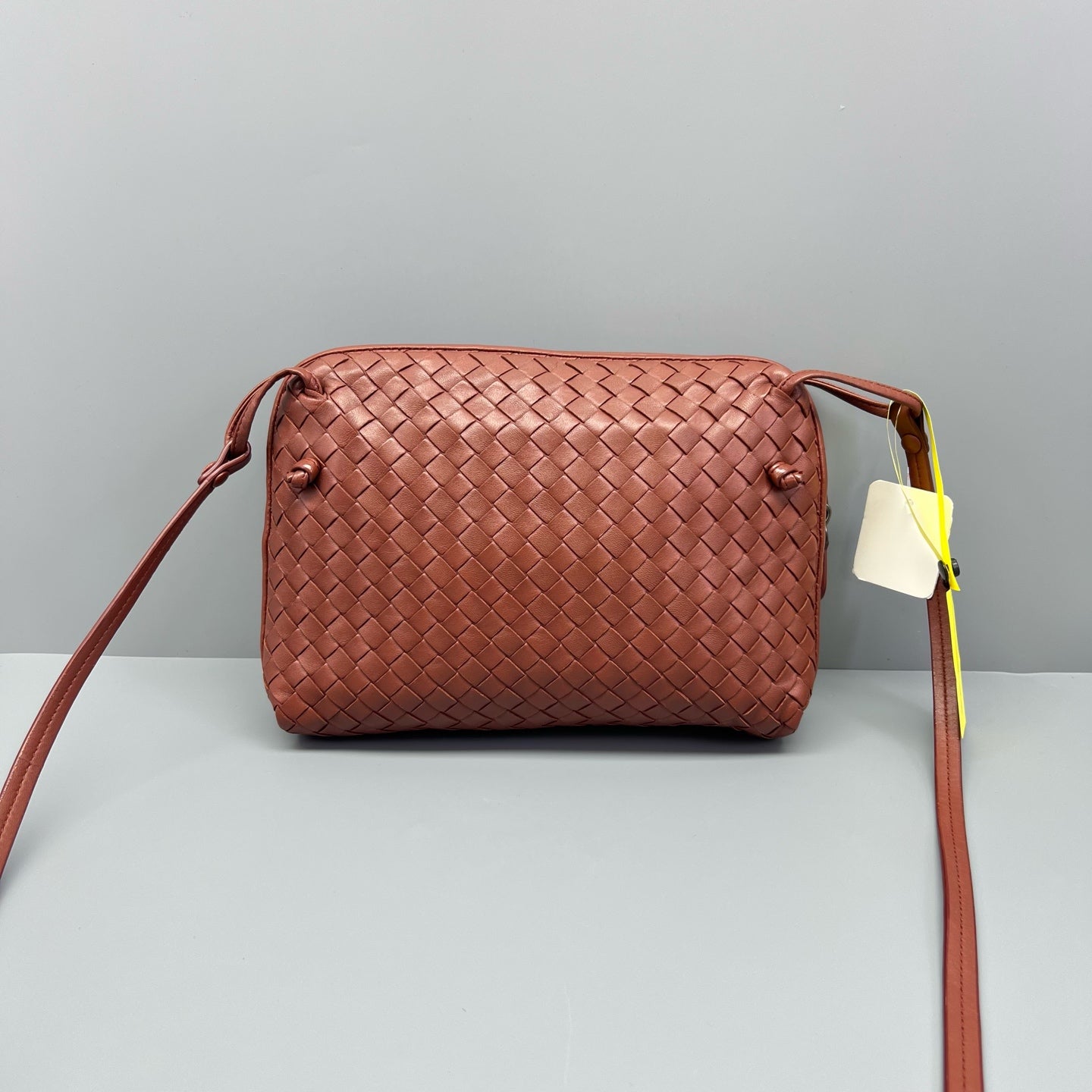Bottega Veneta - Intrecciato Camera Bag - Leather - Red - (small)
