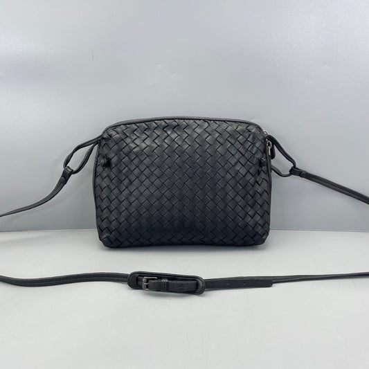 Bottega Veneta - Intrecciato Camera Bag - Leather - Black - (small)