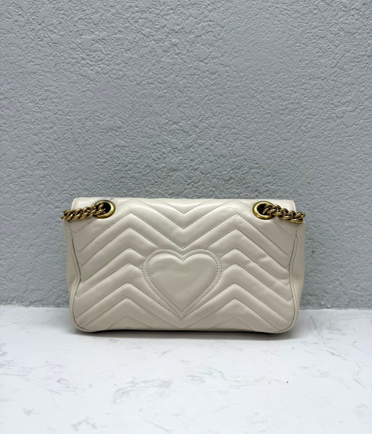 Gucci - GG Marmont Shoulder Bag - Leather - White with Gold-Tone Hardware - (medium)