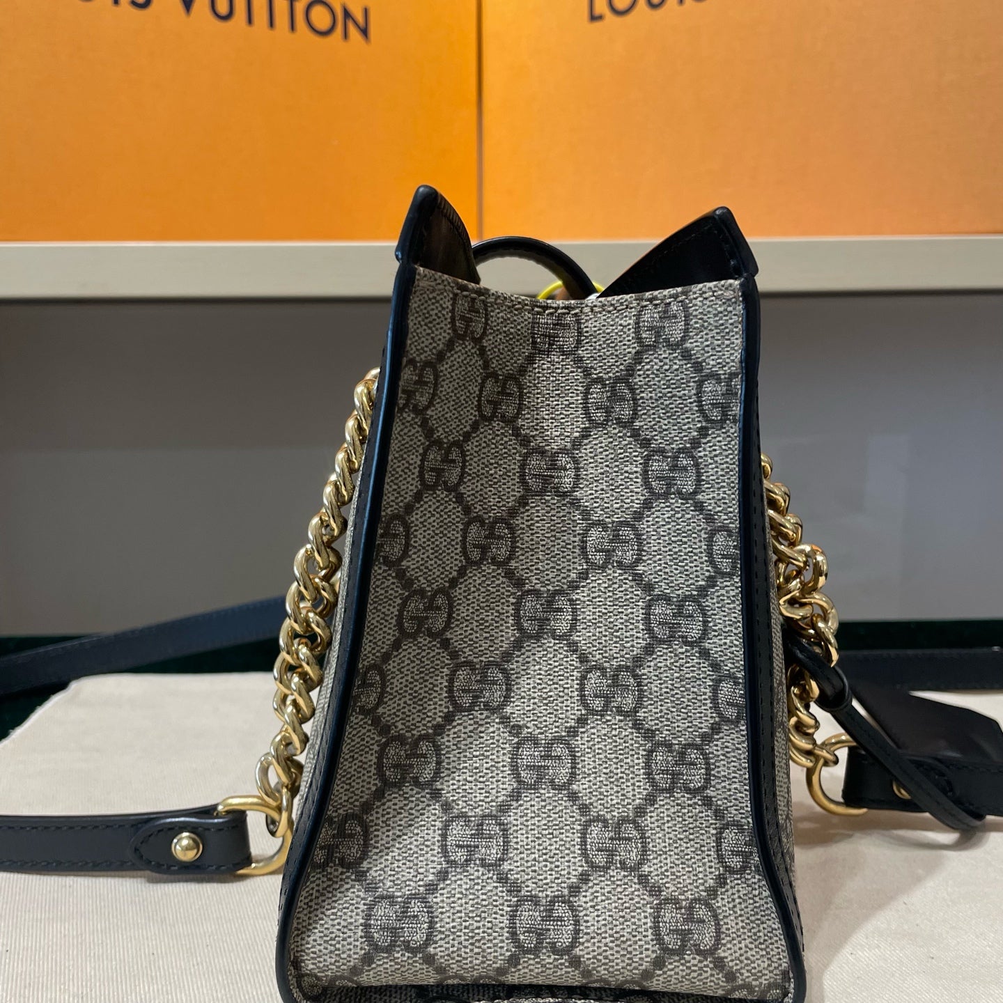 Gucci - Padlock Small Shoulder Bag - GG Supreme canvas with black leather trim - Black - (Small)
