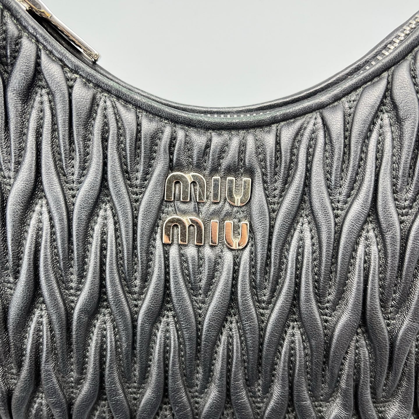 Miu Miu - Hobo Pleated Chain Bag - Leather - Black - (mini)