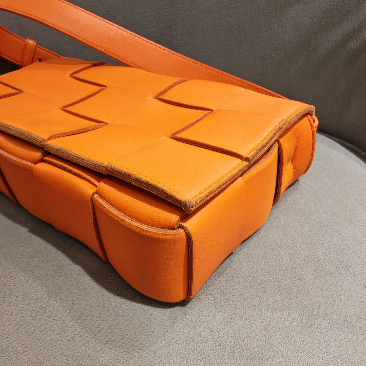 Bottega Veneta - Cassette - Lambskin leather - Orange - (small)