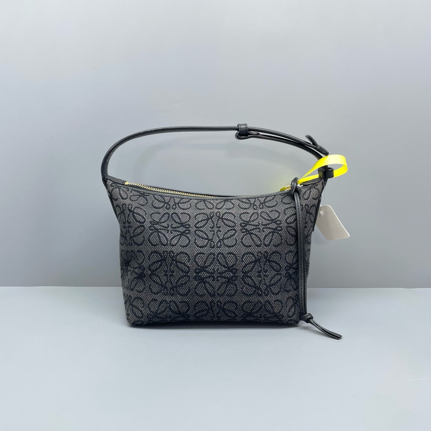 Loewe - Cubi Bag L7210 - Woven jacquard textile with calfskin leather trim - Black - (Mini)