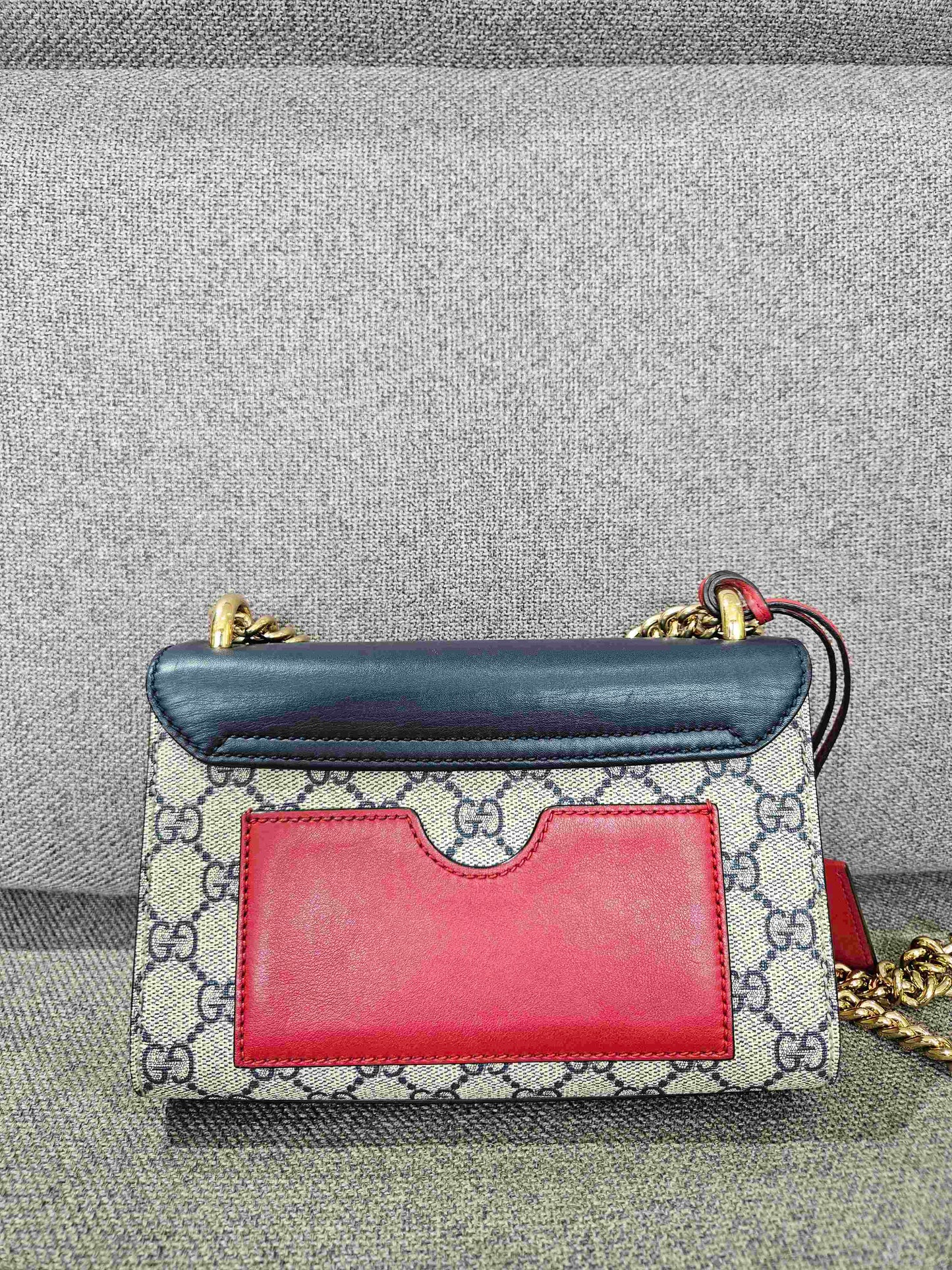 Gucci - Padlock Shoulder Bag - GG Supreme canvas and Leather - Black - (mini)