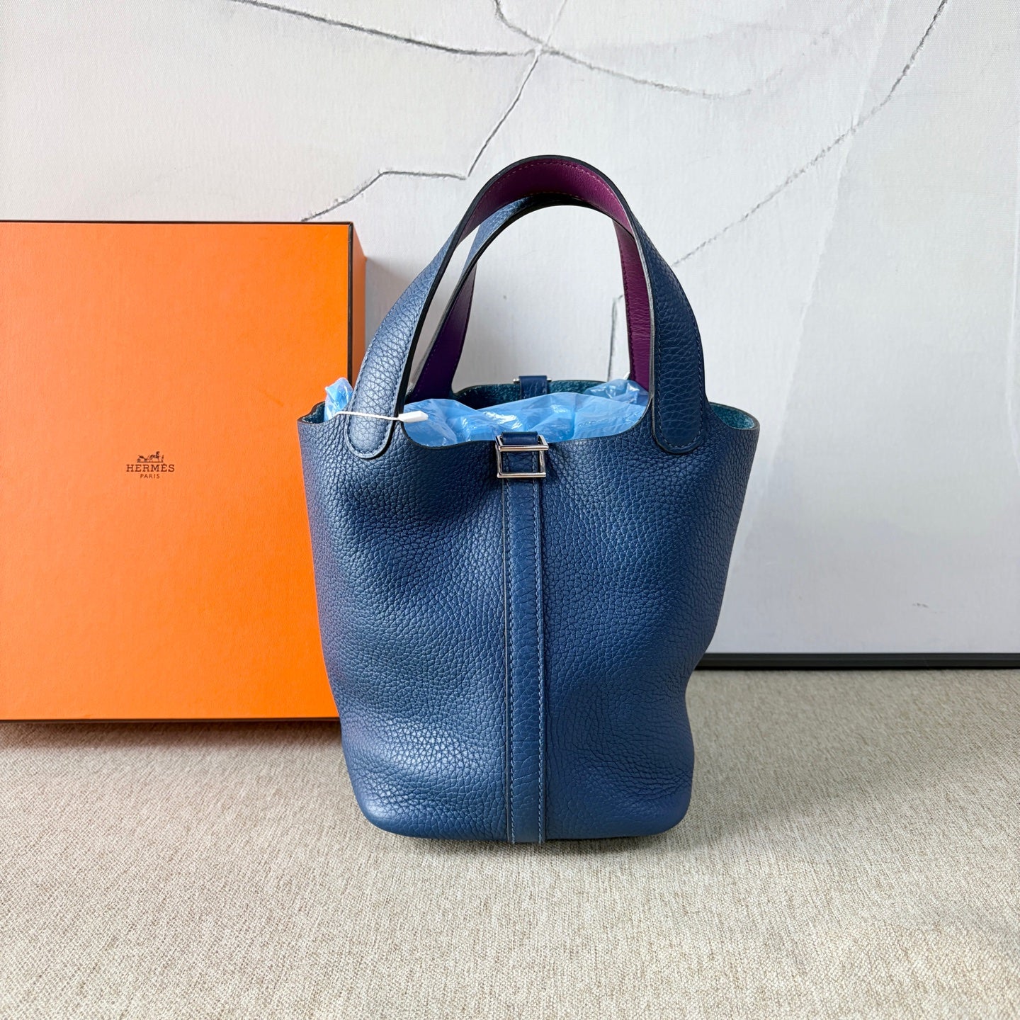 Hermès - Picotin Lock 18 - Taurillon Clemence leather - Deep Blue with Anemone Purple accents - (mini)