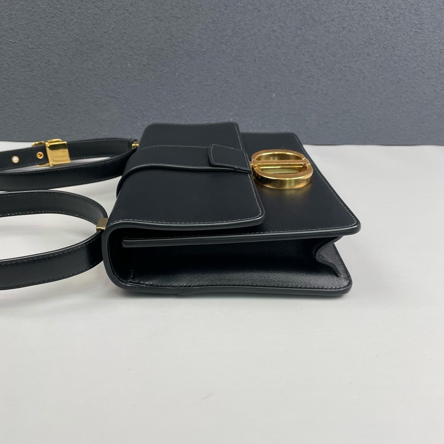 Dior - 30 Montaigne - Leather - Black - (Small)