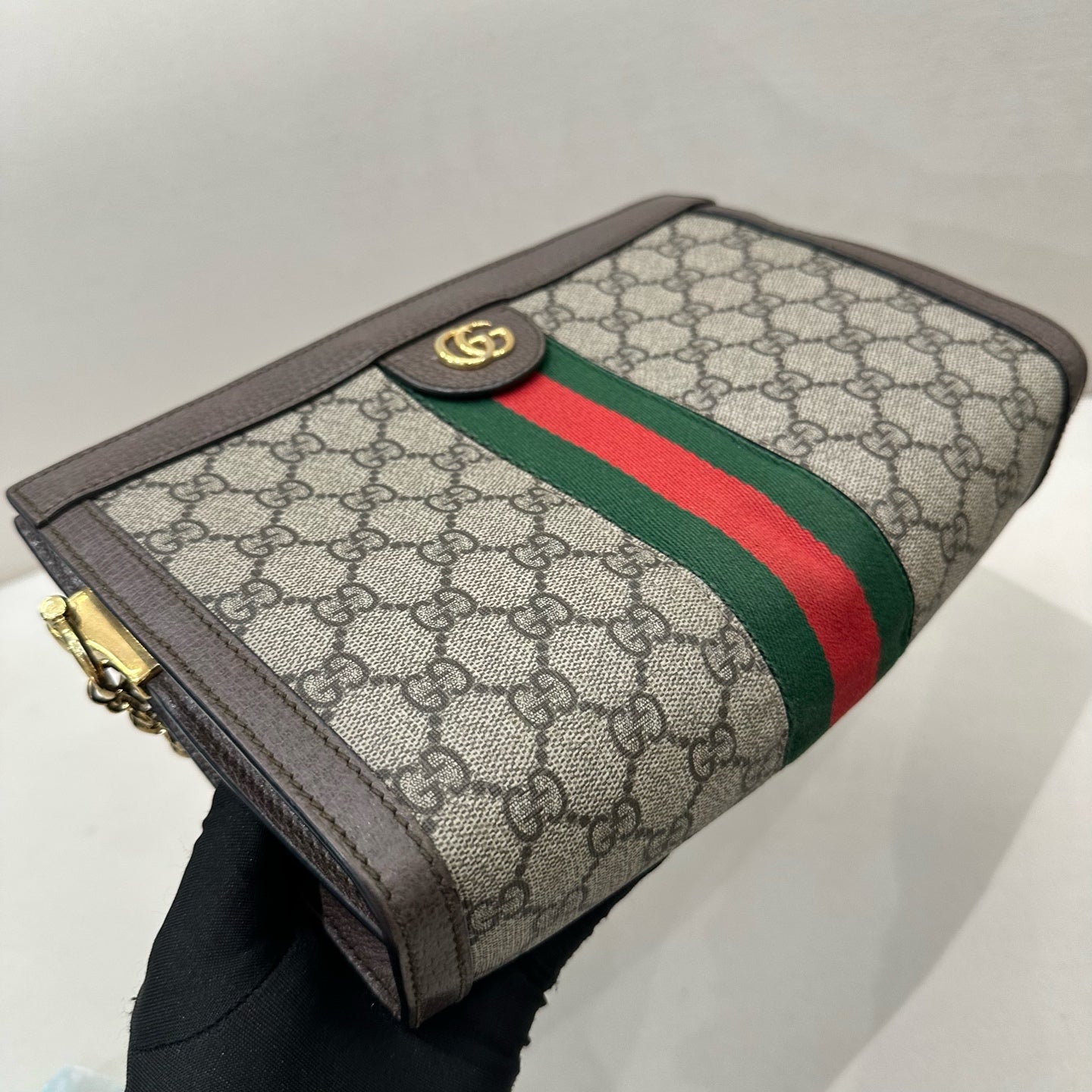 Gucci - Ophidia GG Supreme Pouch with Chain - GG Supreme canvas with leather trim - Beige/Ebony with Brown Leather and Gold-Tone Hardware - (small)