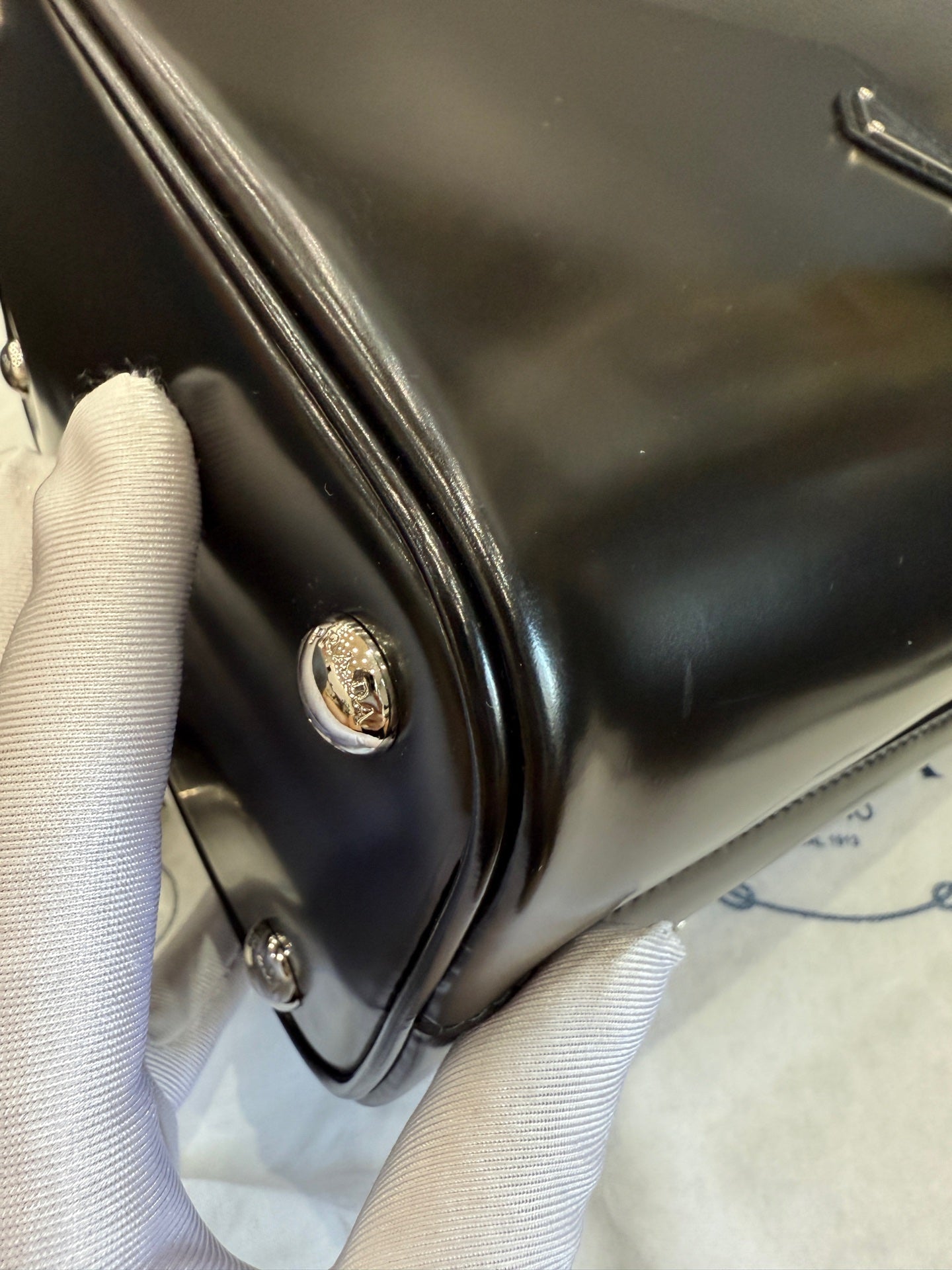 Prada - Panier Bucket Bag - Patent leather - Black - (Small)