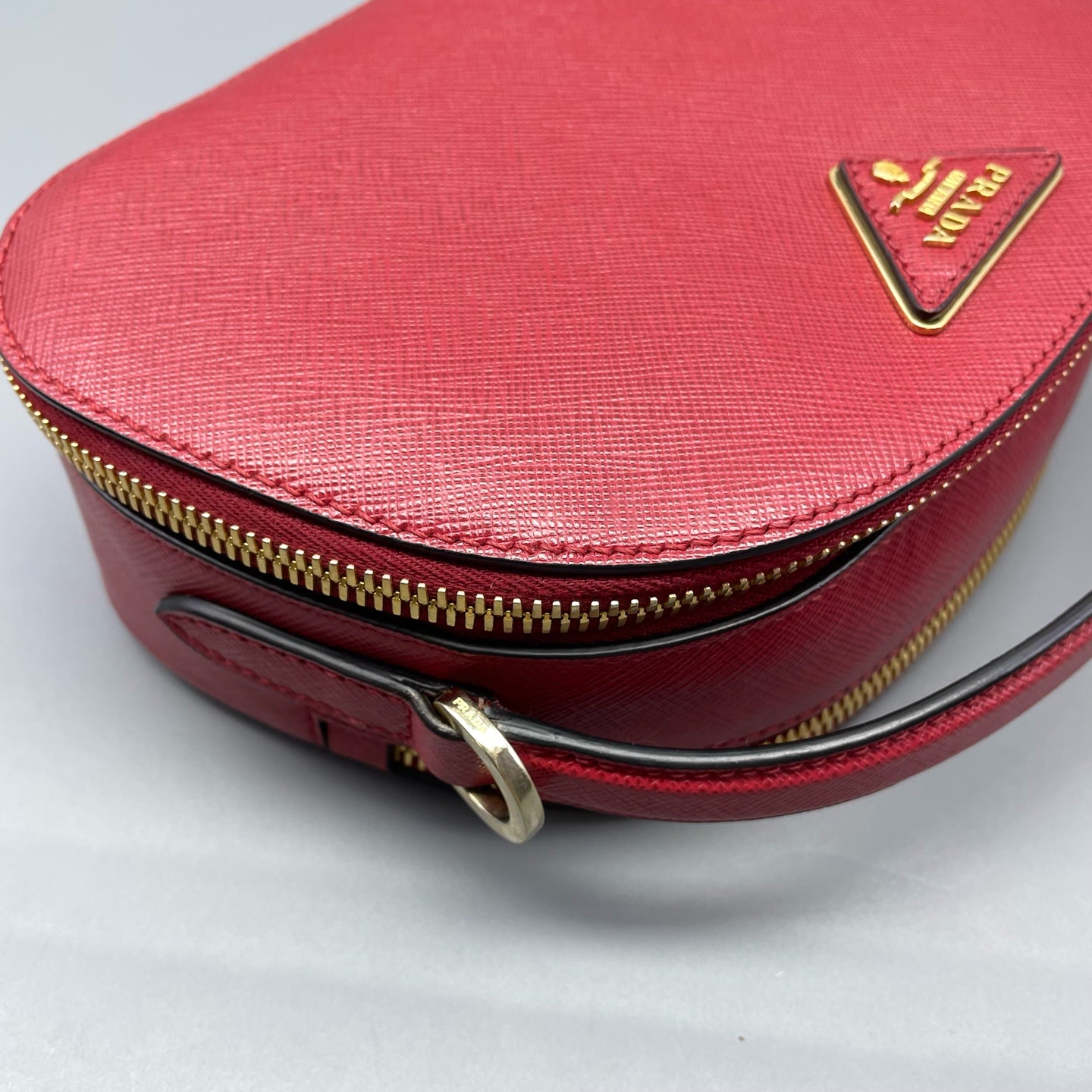 Prada - Odette Half-Moon Bag - Saffiano leather - Red - (mini)