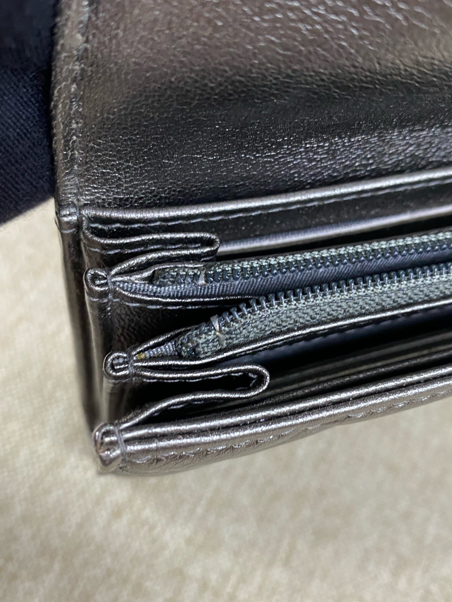 Chanel - Classic Flap Long Wallet - Metallic calfskin leather - Metallic Grey - (Standard)