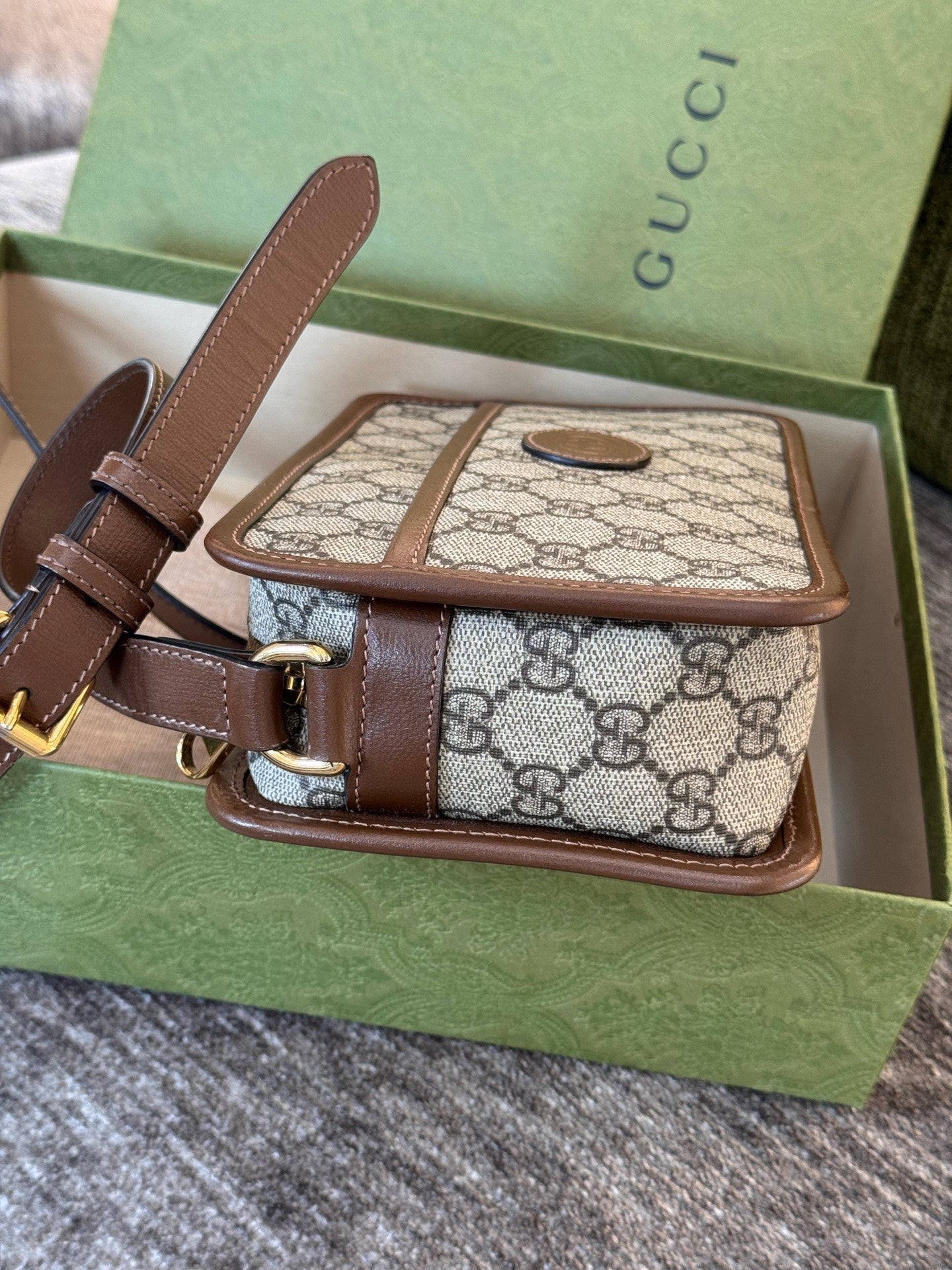 Gucci - Vintage Interlocking G Box Bag - GG Supreme canvas with leather trim - Beige - (mini)