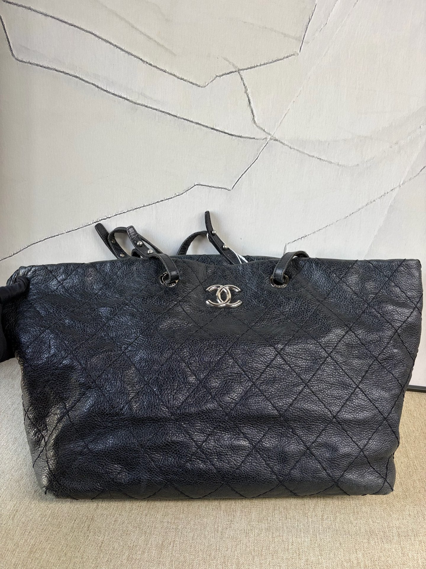 Chanel - Chanel Quilted Tote - Caviar leather - Black - (Large)