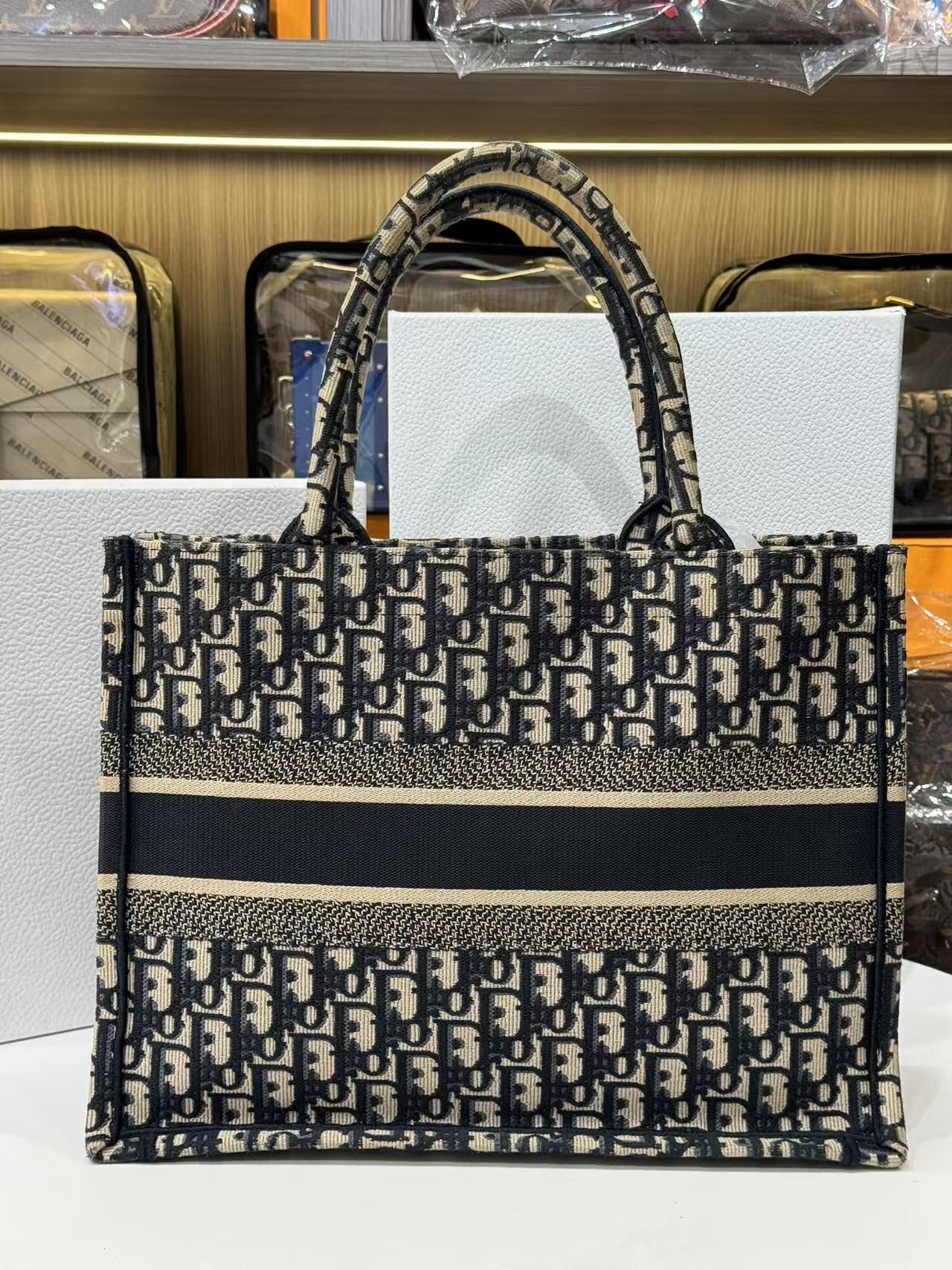 Dior - Book Tote - Embroidered canvas - Beige and Blue - (medium)