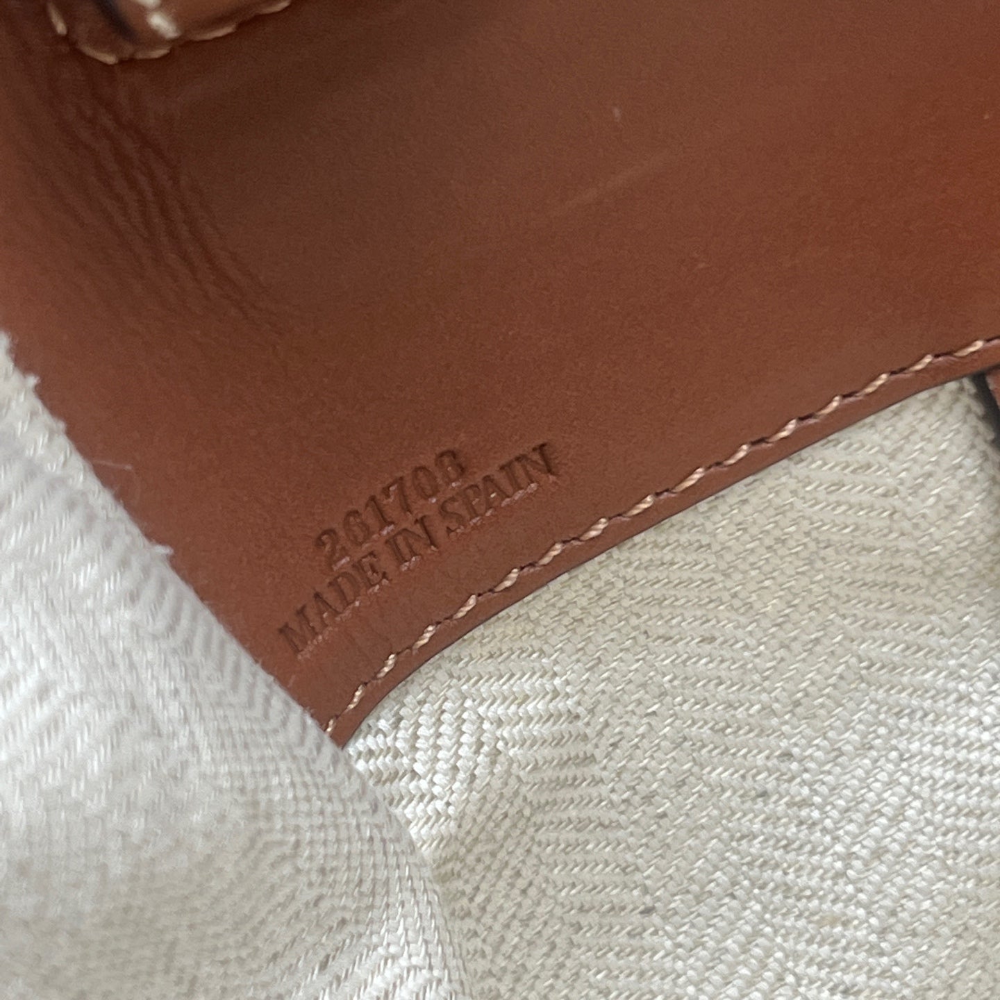 Loewe - Hammock Bag - Grained leather - Brown - (Small)