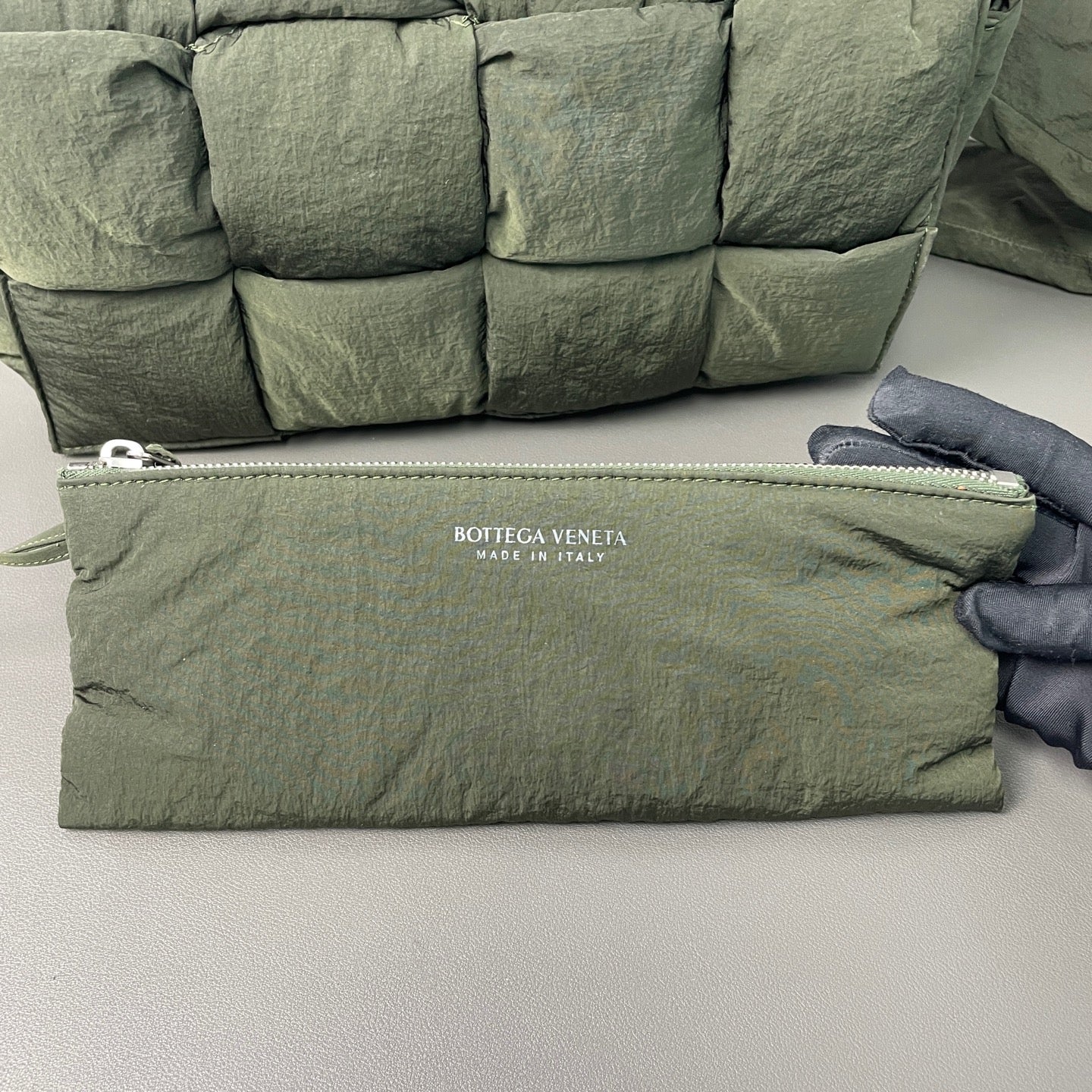 Bottega Veneta - Padded Tech Cassette - Polyamide nylon - Dark Green - (medium)