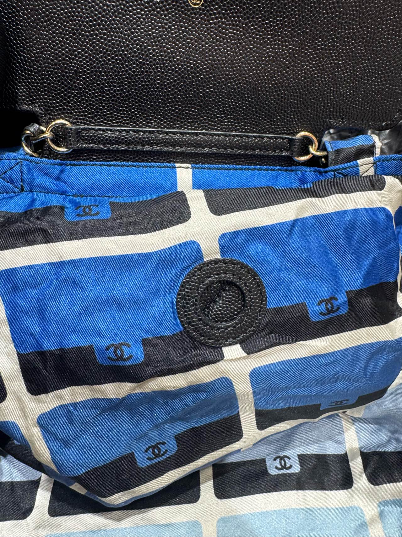 Chanel - 2-in-1 Folding Canvas Tote with Detachable Mini Flap Bag - Canvas and Grained Leather - Blue, White, and Black - (Large)