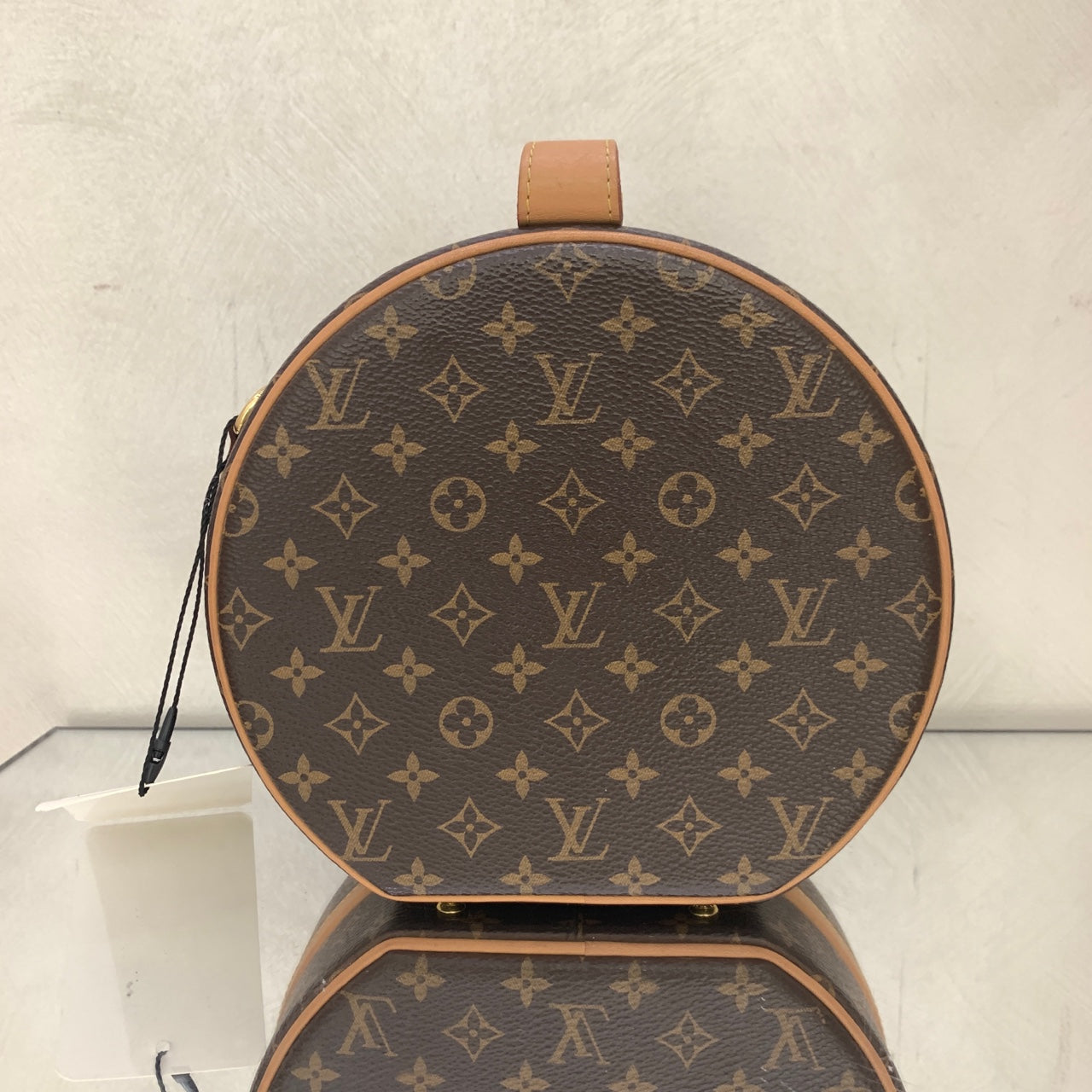 Louis Vuitton - Petite Boite Chapeau - Monogram coated canvas with natural Vachetta leather trim - Brown - (mini)