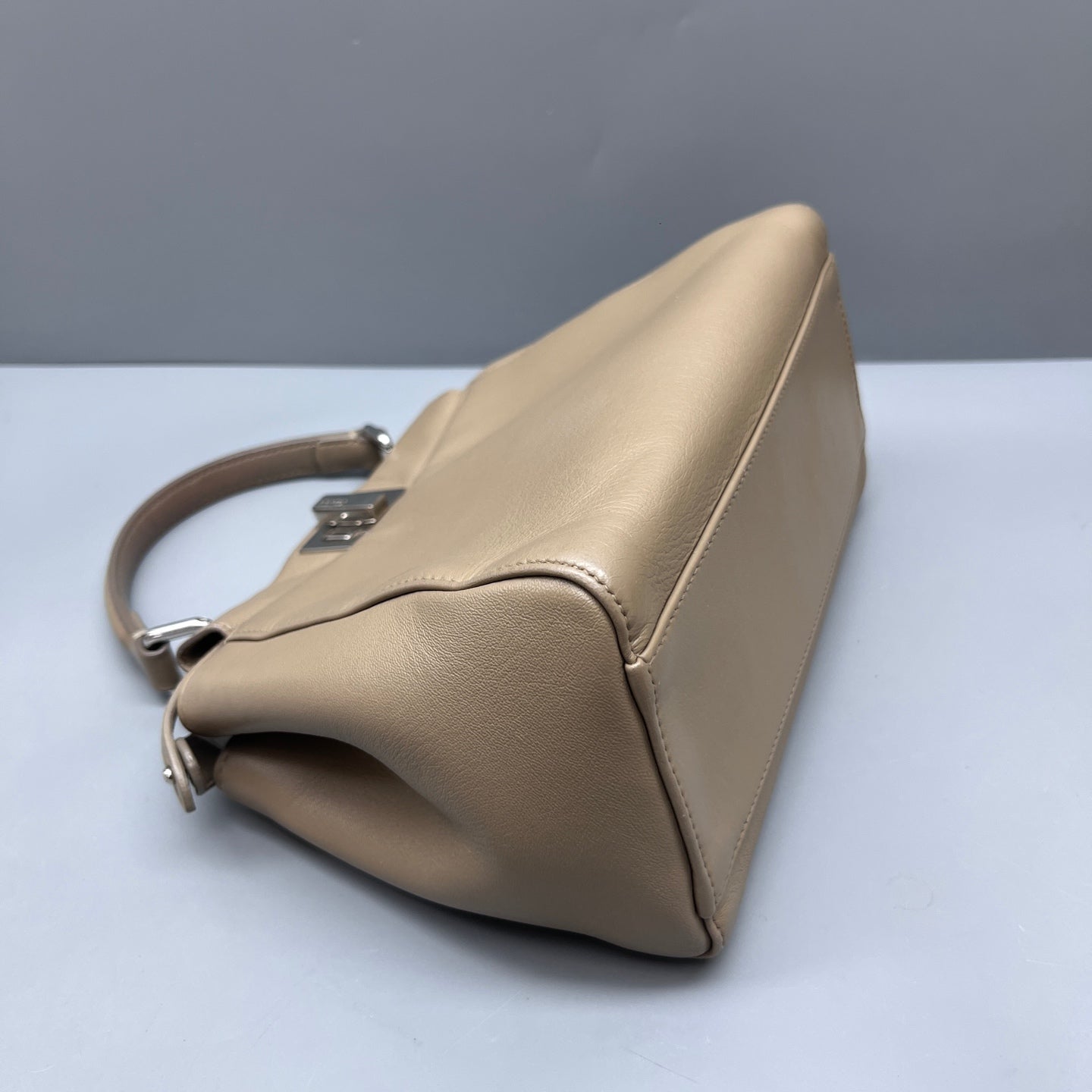 Fendi - Peekaboo - Leather - Grey - (Small)