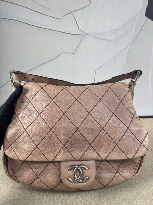 Chanel - Pumpkin Airport Chain Bag - Cowhide leather - Beige - (Large)