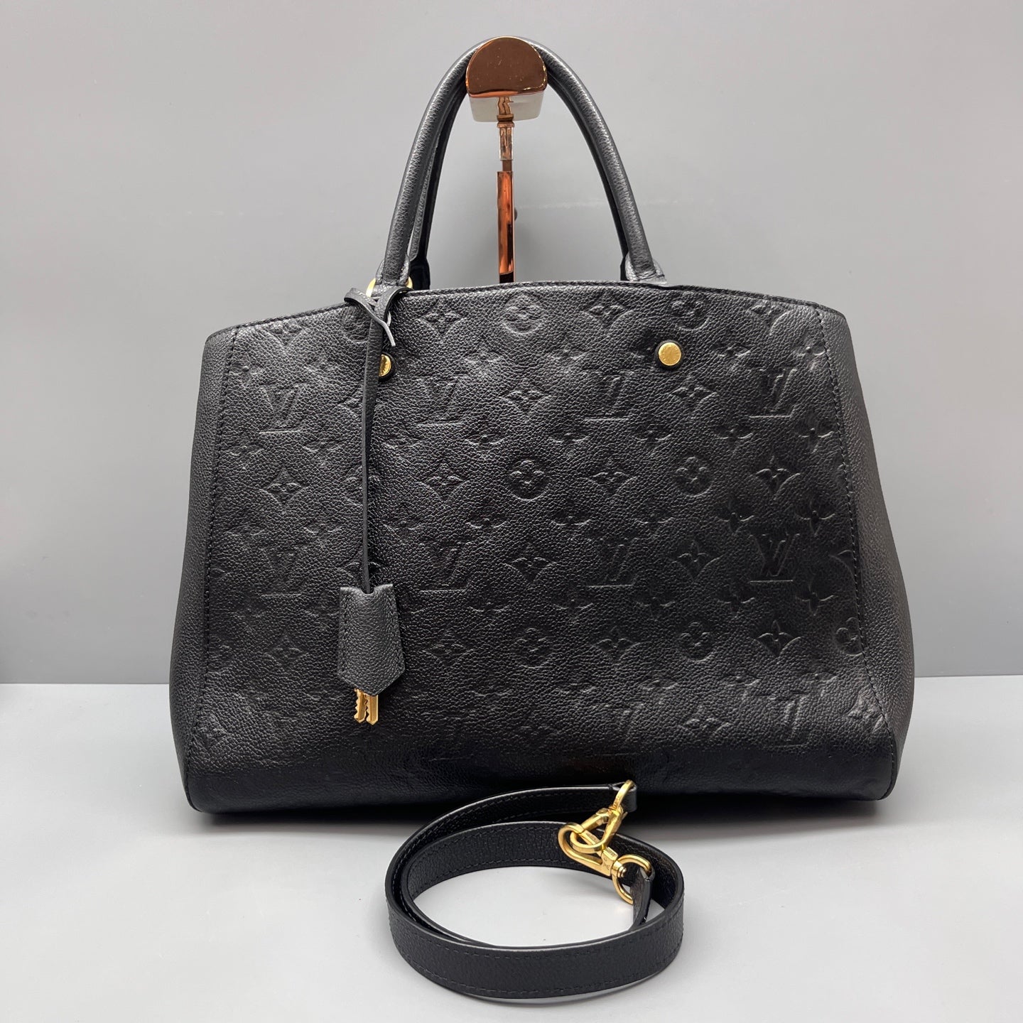 Louis Vuitton - Montaigne MM - Monogram Empreinte leather - Black - (medium)