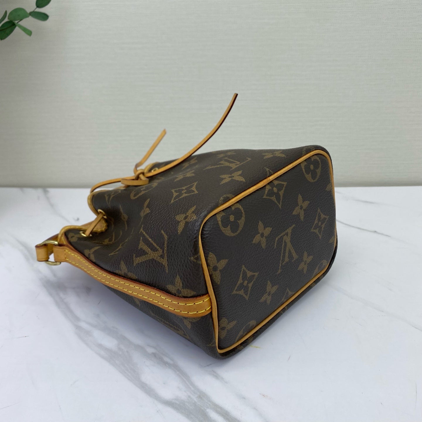 Louis Vuitton - Noe Nano - Monogram coated canvas with Vachetta leather trim - Brown - (mini)