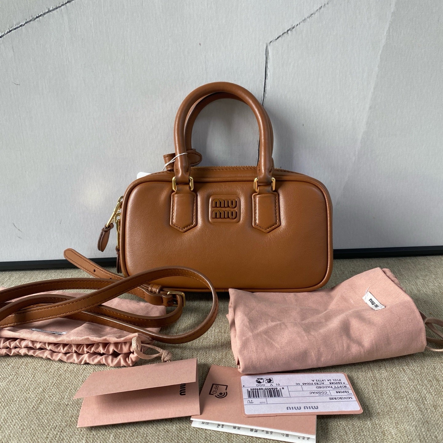 Miu Miu - Arcadie Bowling Bag - Leather - Brown - (mini)