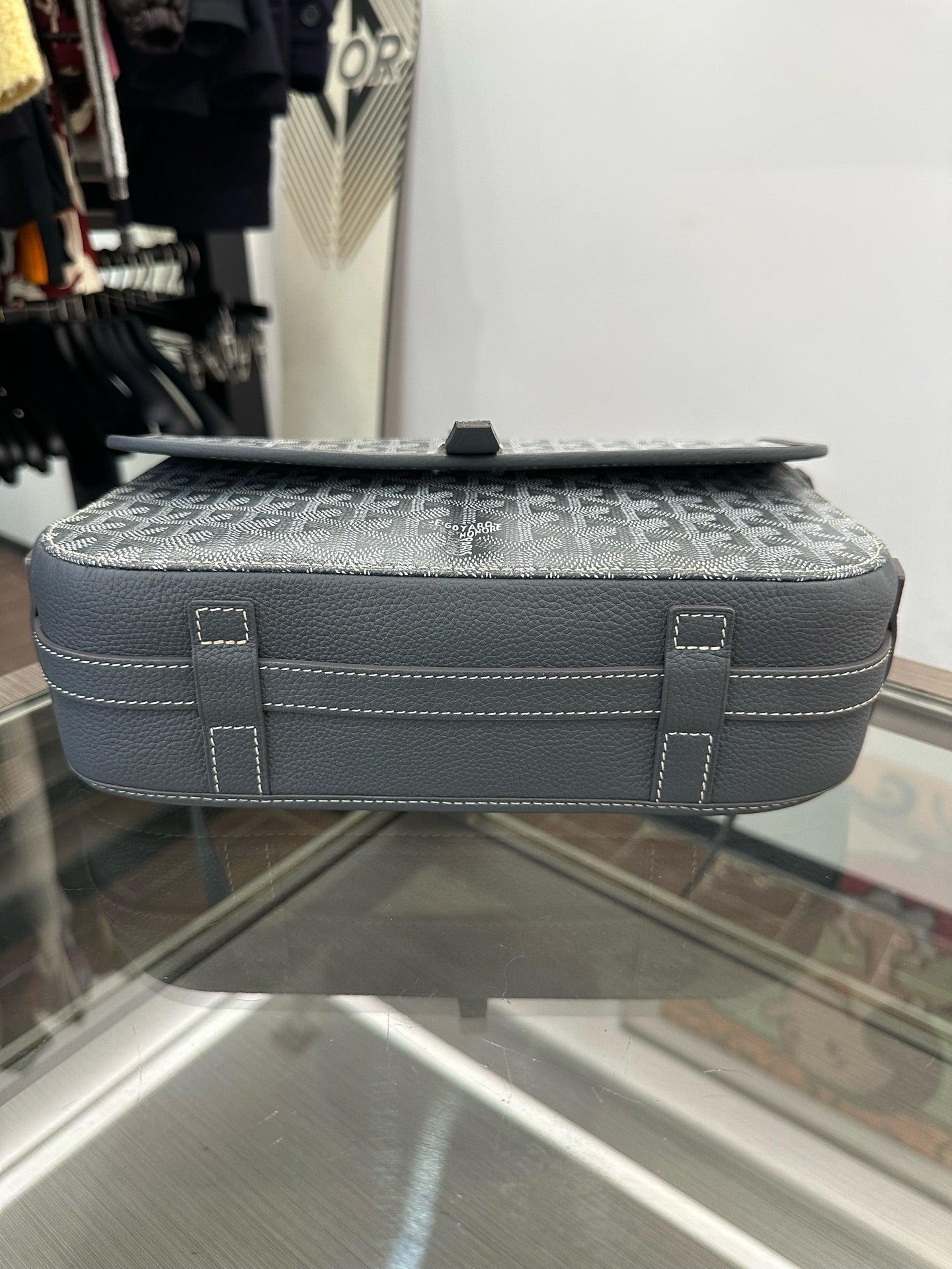 Goyard - Belvedere Messenger - Goyardine canvas with leather trim - Grey - (medium)