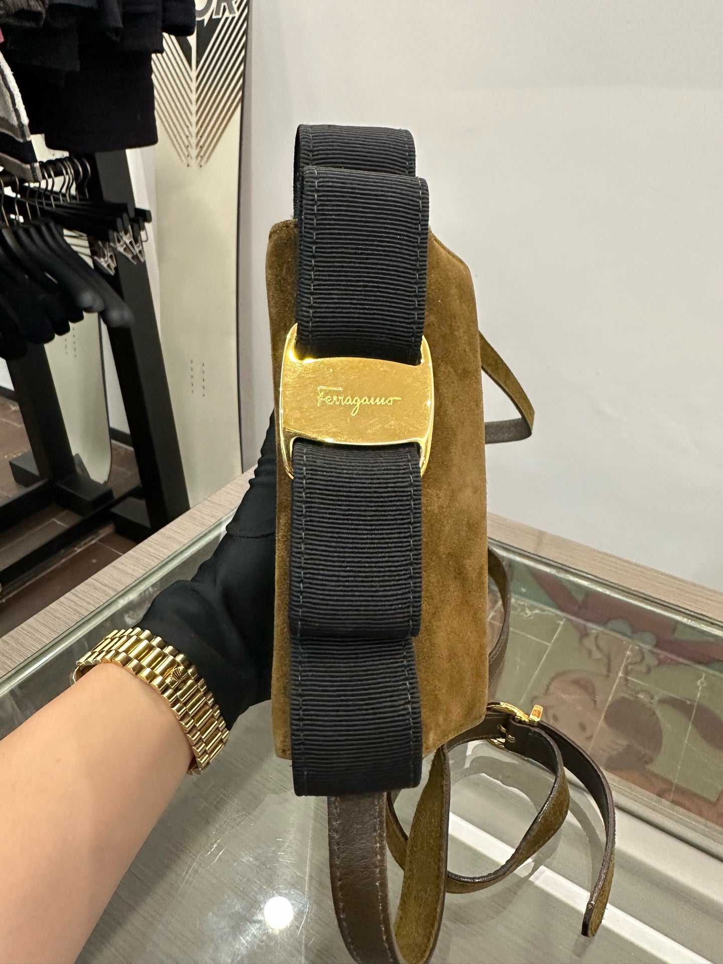 Salvatore Ferragamo - Vara Bow Flap Shoulder Bag - Suede - Brown - (mini)