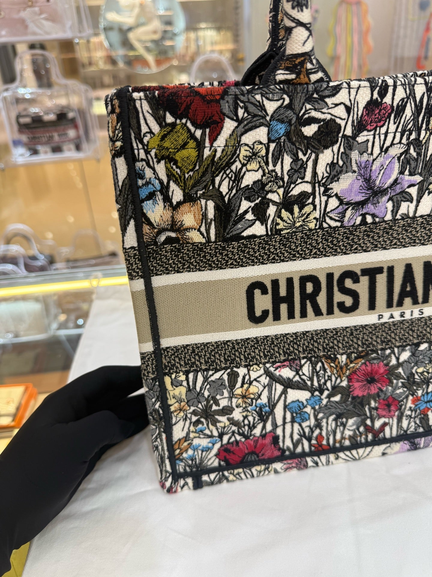 Dior - Dior Book Tote Limited Edition "Wheat and Hibiscus" - Embroidered canvas - Multicolour - (medium)