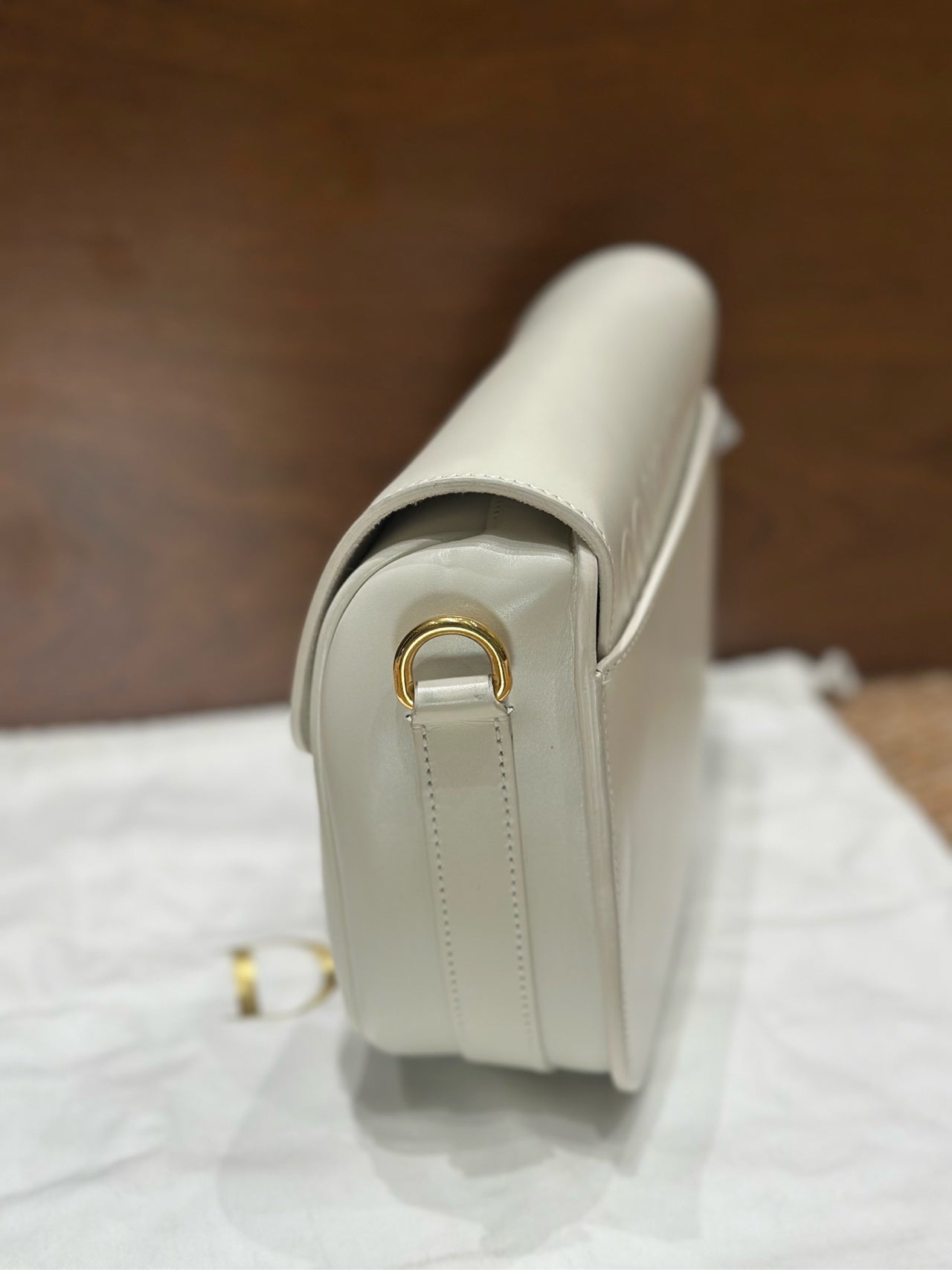 Dior - 30 Montaigne Flap Bag - Leather - White - (Small)