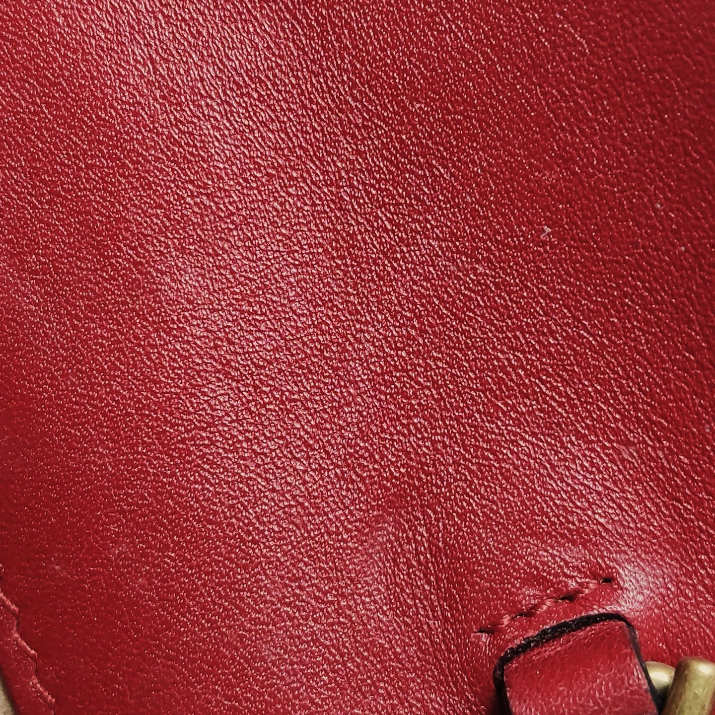 Gucci - GG Marmont Matelassé Heart Wallet on Chain - Matelassé leather - Red with Gold-Tone Hardware - (mini)