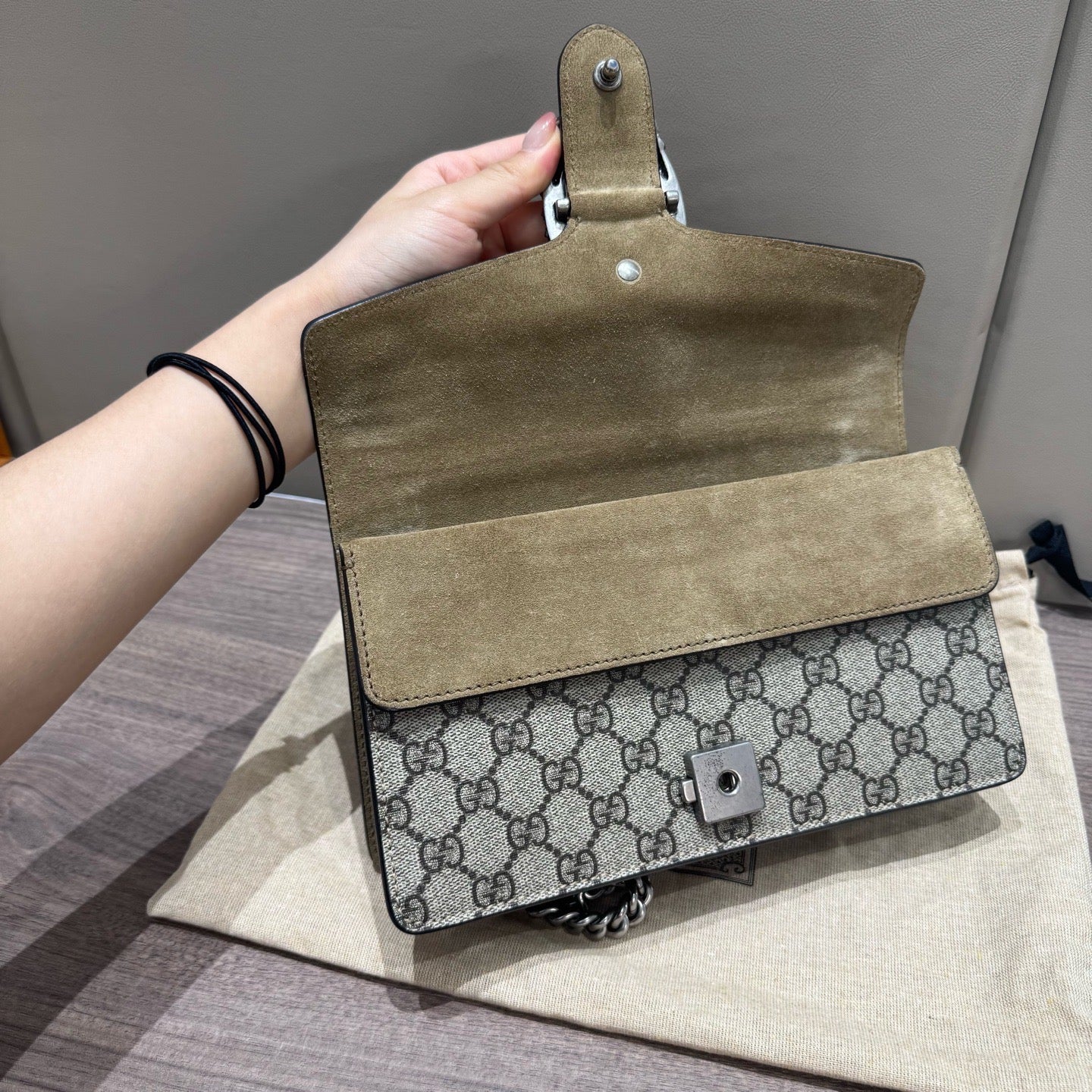 Gucci - Dionysus Shoulder Bag - GG Supreme coated canvas and suede with leather trim - Beige - (small)