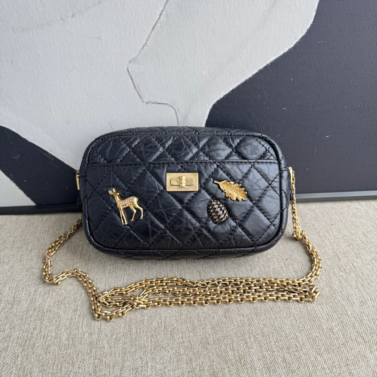 Chanel - 2.55 Emblem Camera Bag - Aged calfskin leather - Black - (Medium)