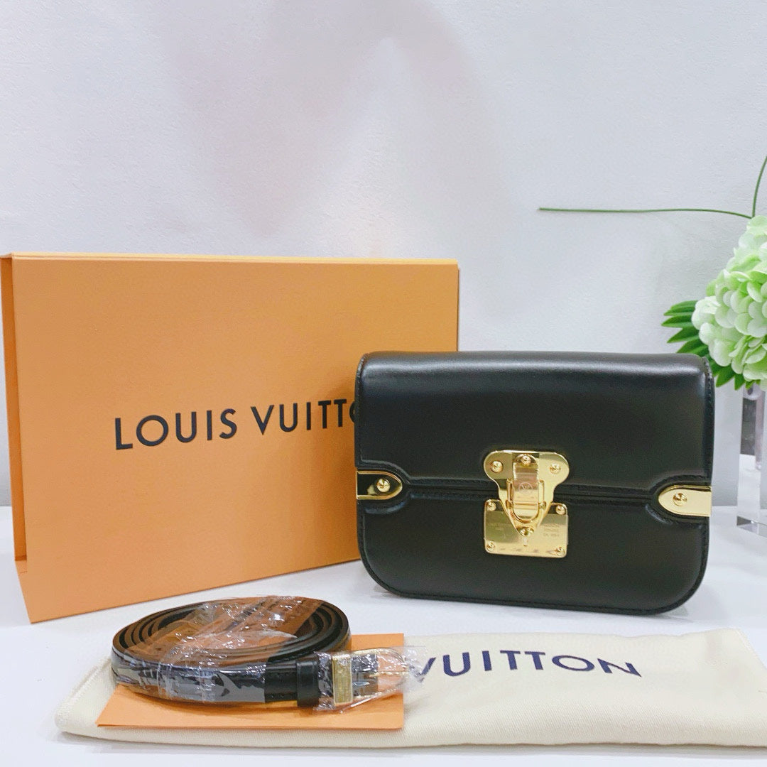 Louis Vuitton - ORSAY - Leather - Black - (medium)