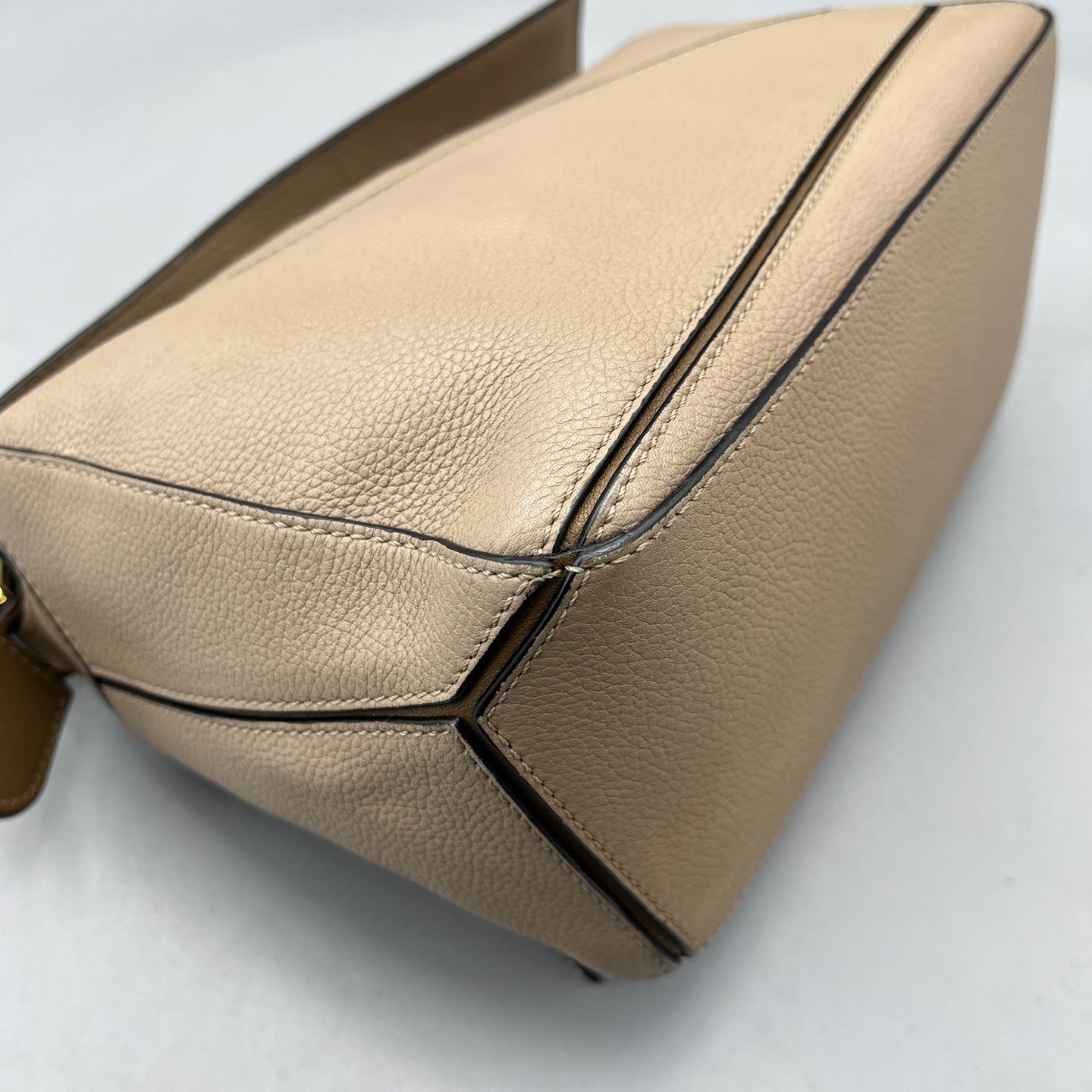 Loewe - Puzzle bag - Grained calfskin leather - Beige - (Small)