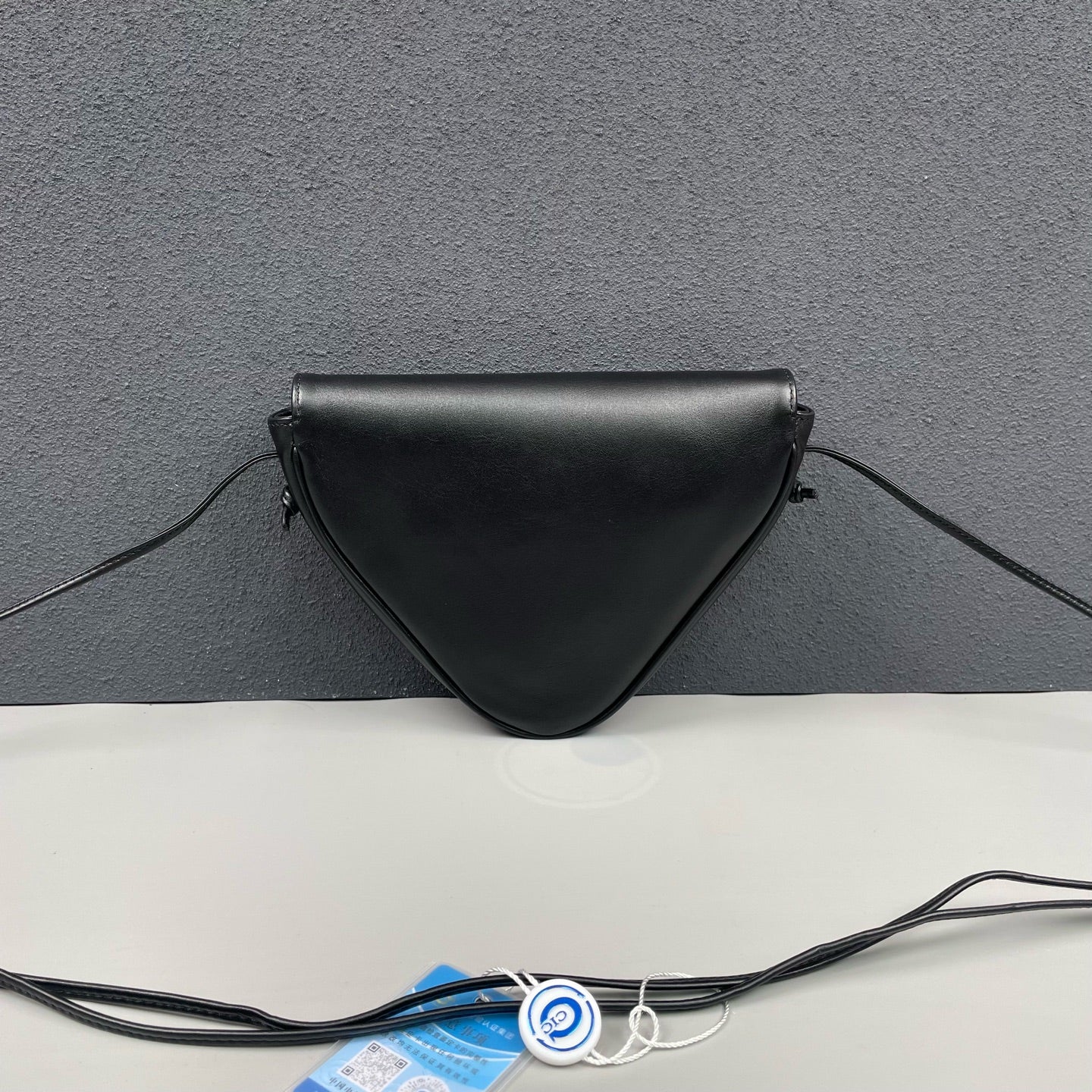 Celine - Triangle Bag - Smooth leather - Black - (mini)