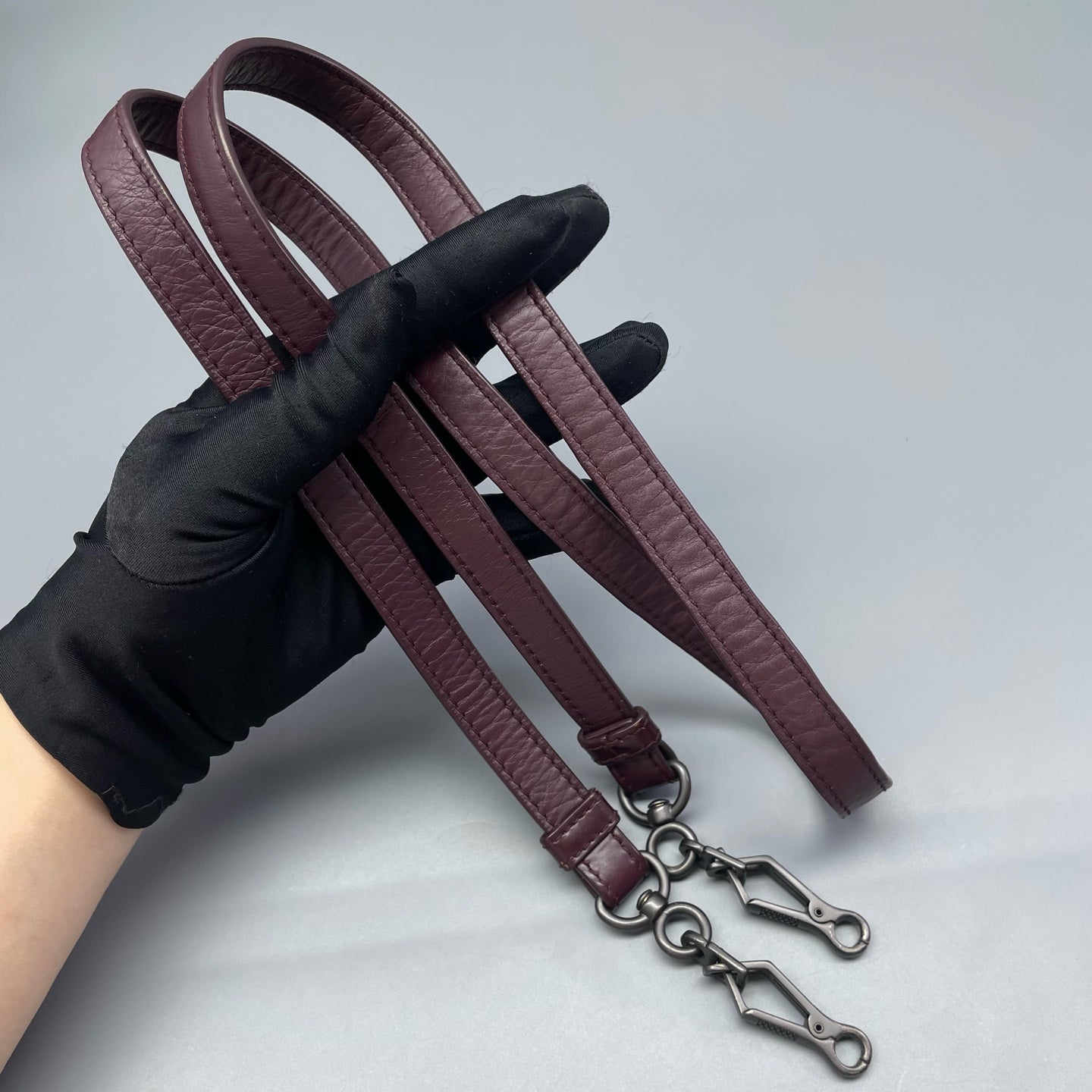 Bottega Veneta - Roma Woven Handbag - Leather - Burgundy - (Medium)