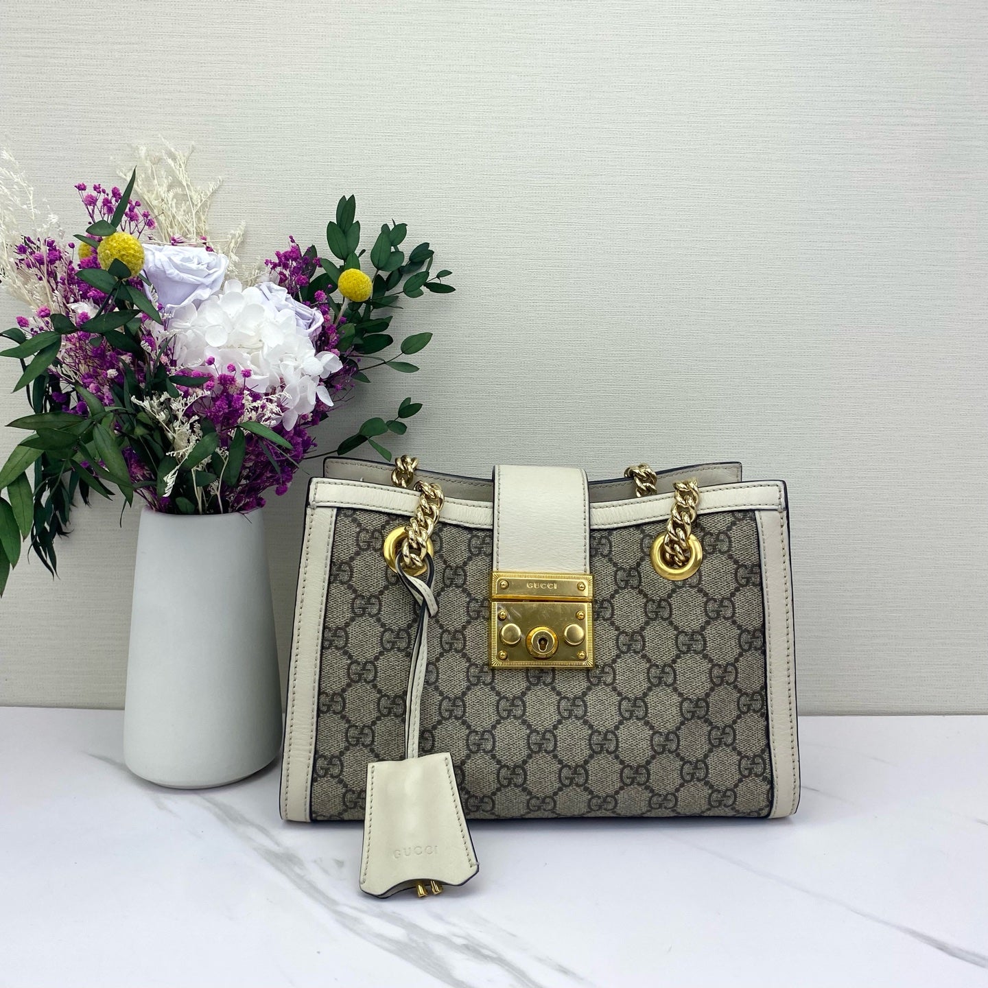 Gucci - Padlock Tote Small - GG Supreme canvas with leather trim - White - (Small)