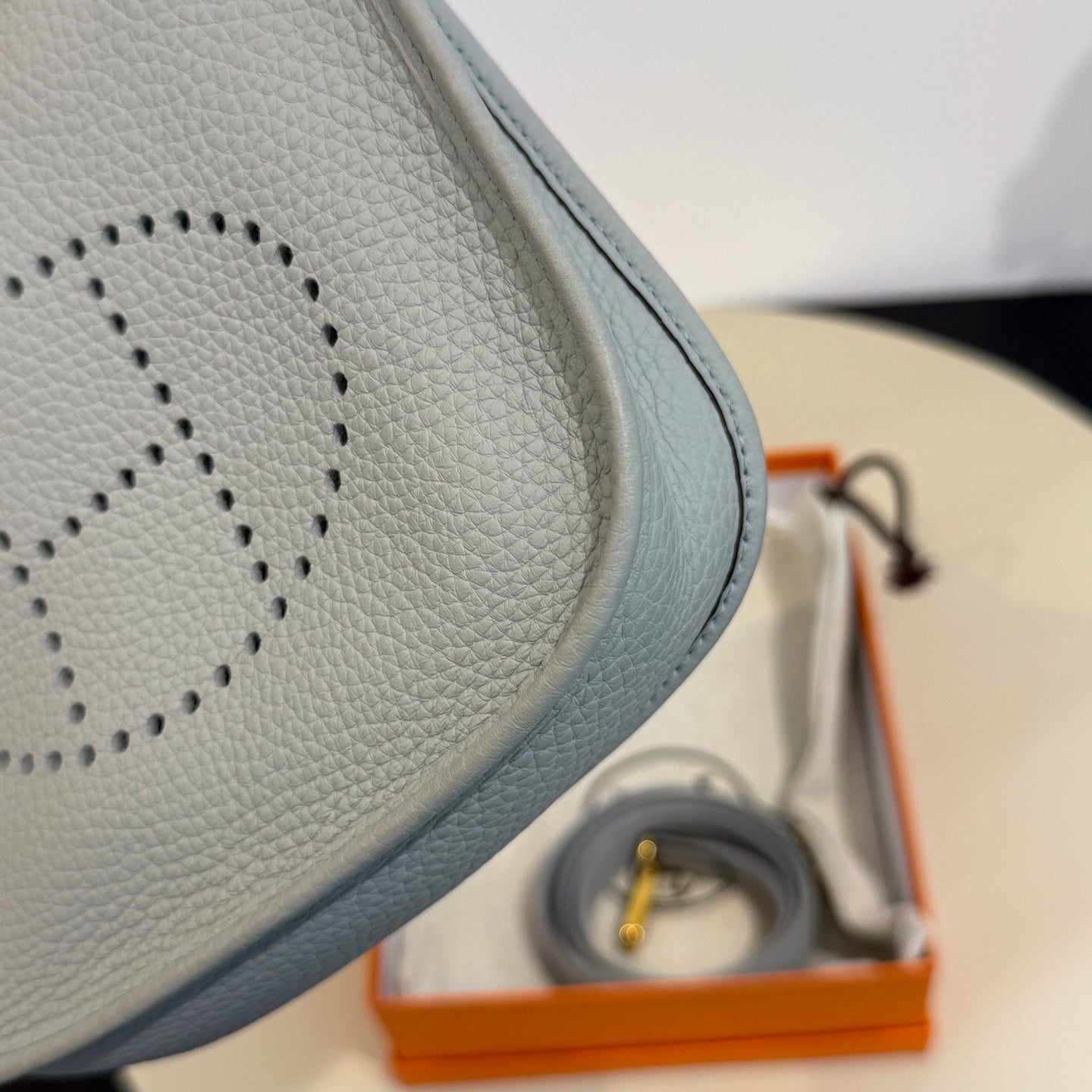 Hermès - Evelyne 16 (TPM) - Clemence leather with canvas strap - Glacier Blue with Gold-Tone Hardware - (mini)