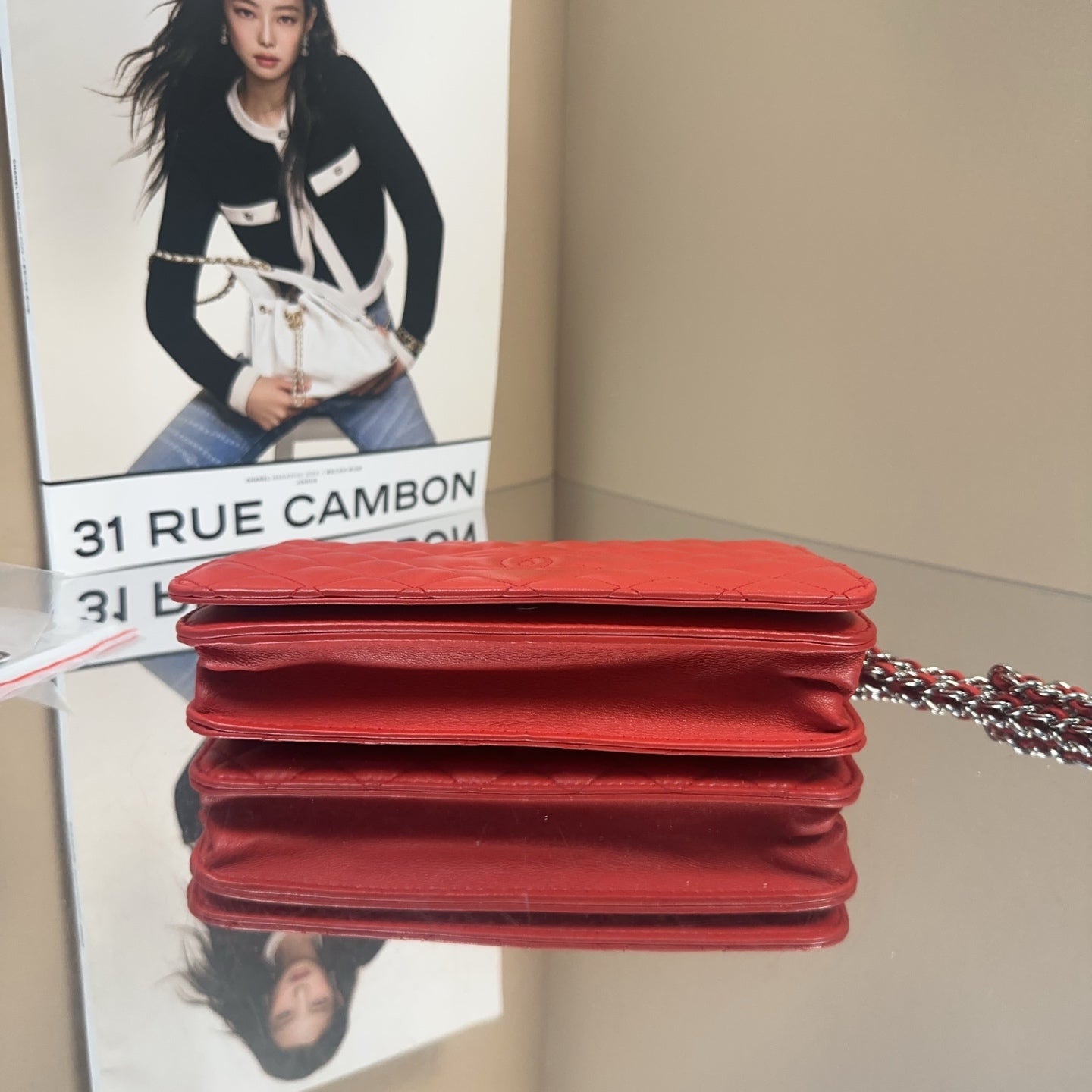 Chanel - Wallet on Chain (WOC) - Lambskin leather - Red - (Mini)