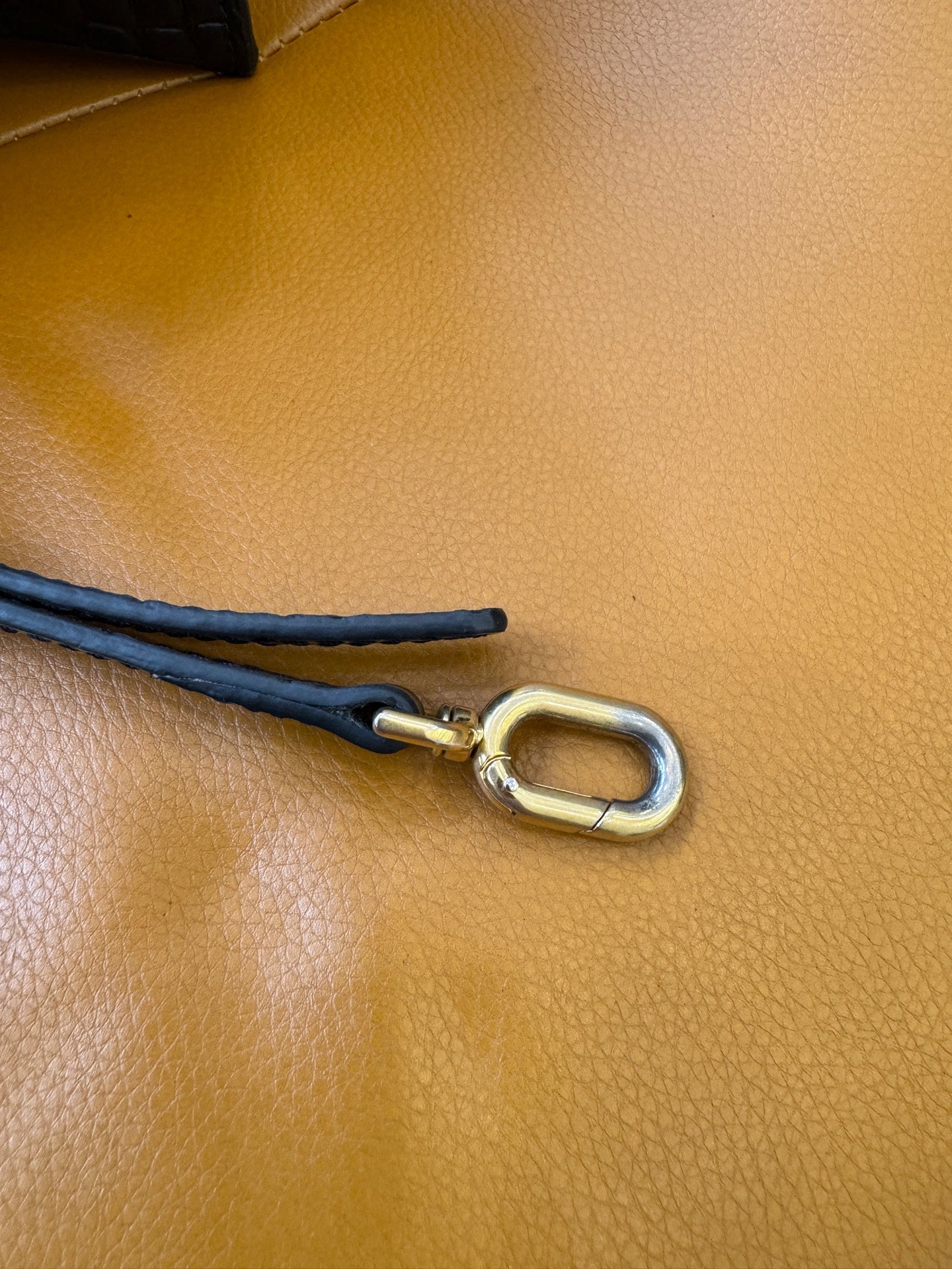 Balenciaga - Hourglass Small Top Handle Bag - Leather - Black - (mini)