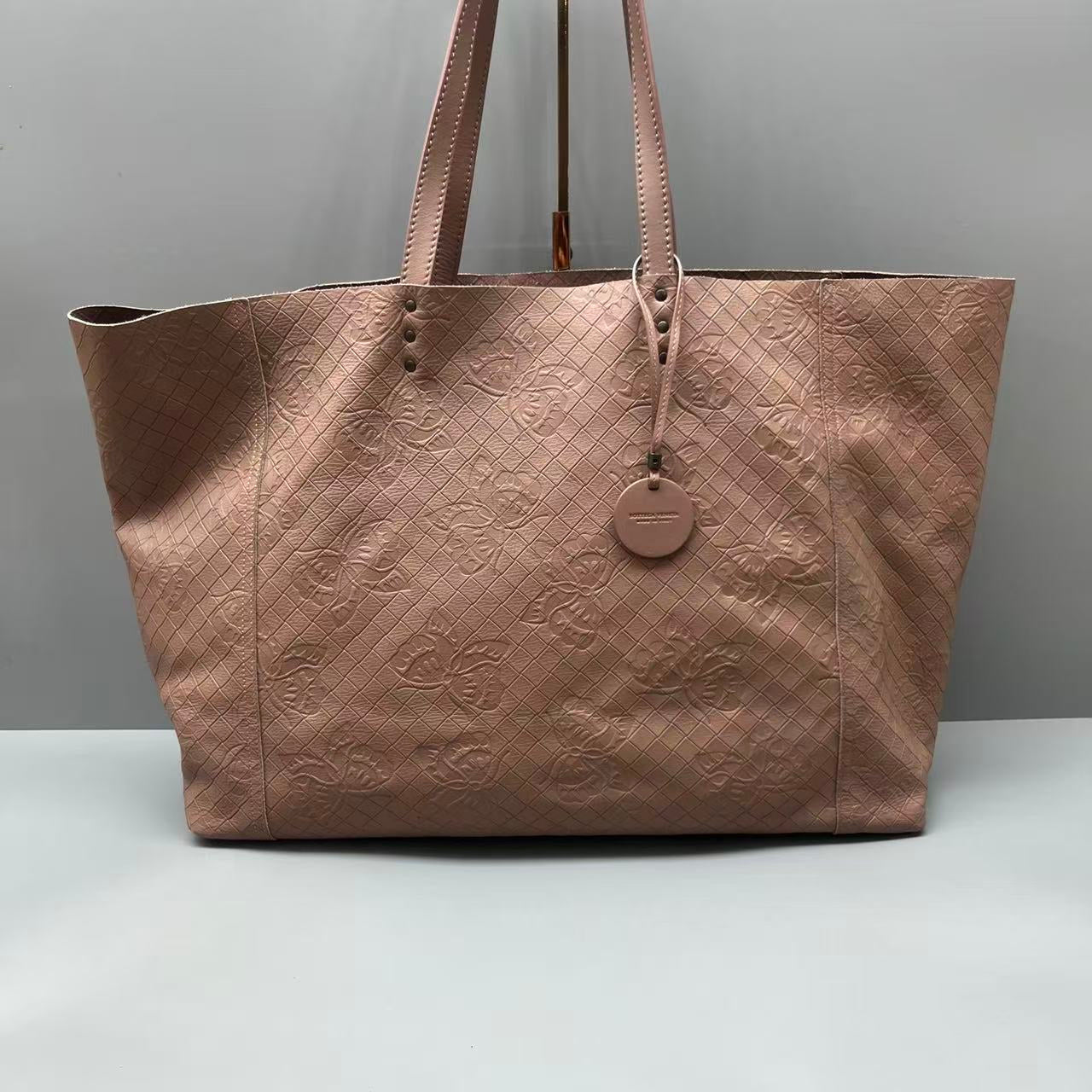 Bottega Veneta - Checkered Butterfly Embossed Tote - Leather - Pink - (large)