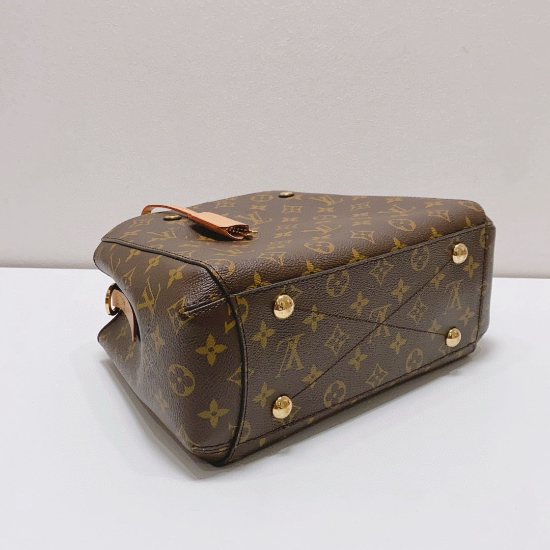 Louis Vuitton - Montaigne BB - Monogram canvas with natural cowhide leather trim - Brown - (medium)