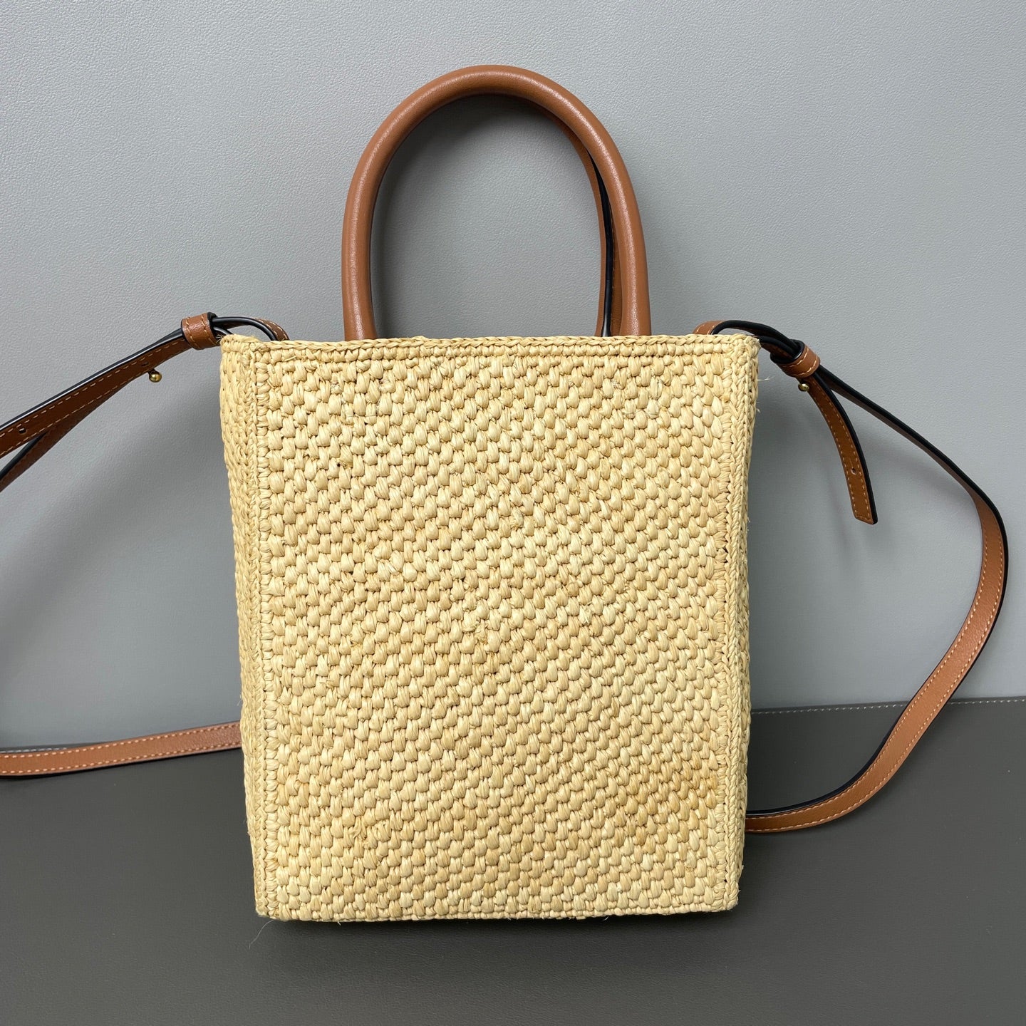 LOEWE - A5 Letter Logo Raffia Tote Bag - Raffia and Calfskin Leather - Beige - (Small)