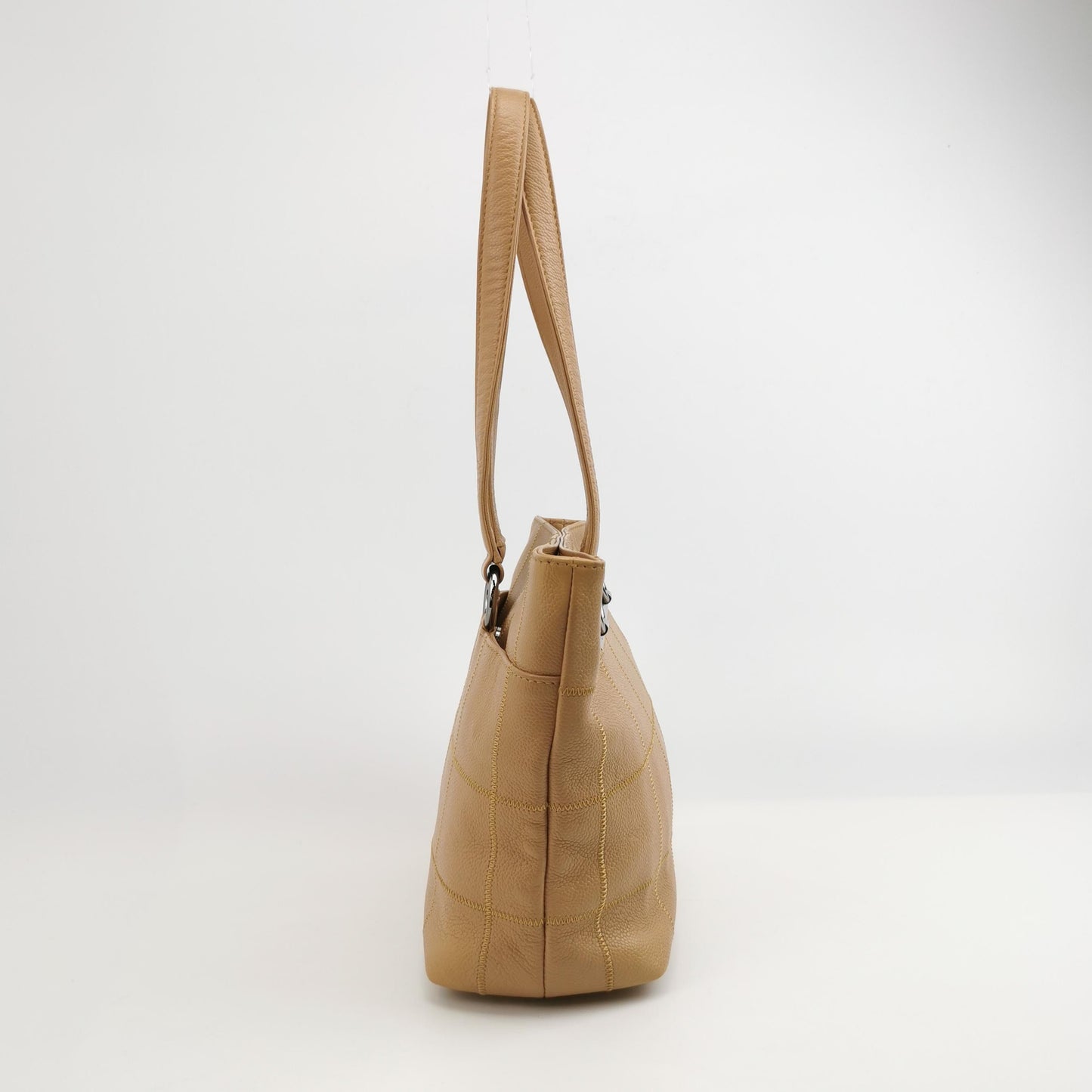 Chanel - Choco Bar Tote Bag - Grained calfskin leather - Beige - (Medium)