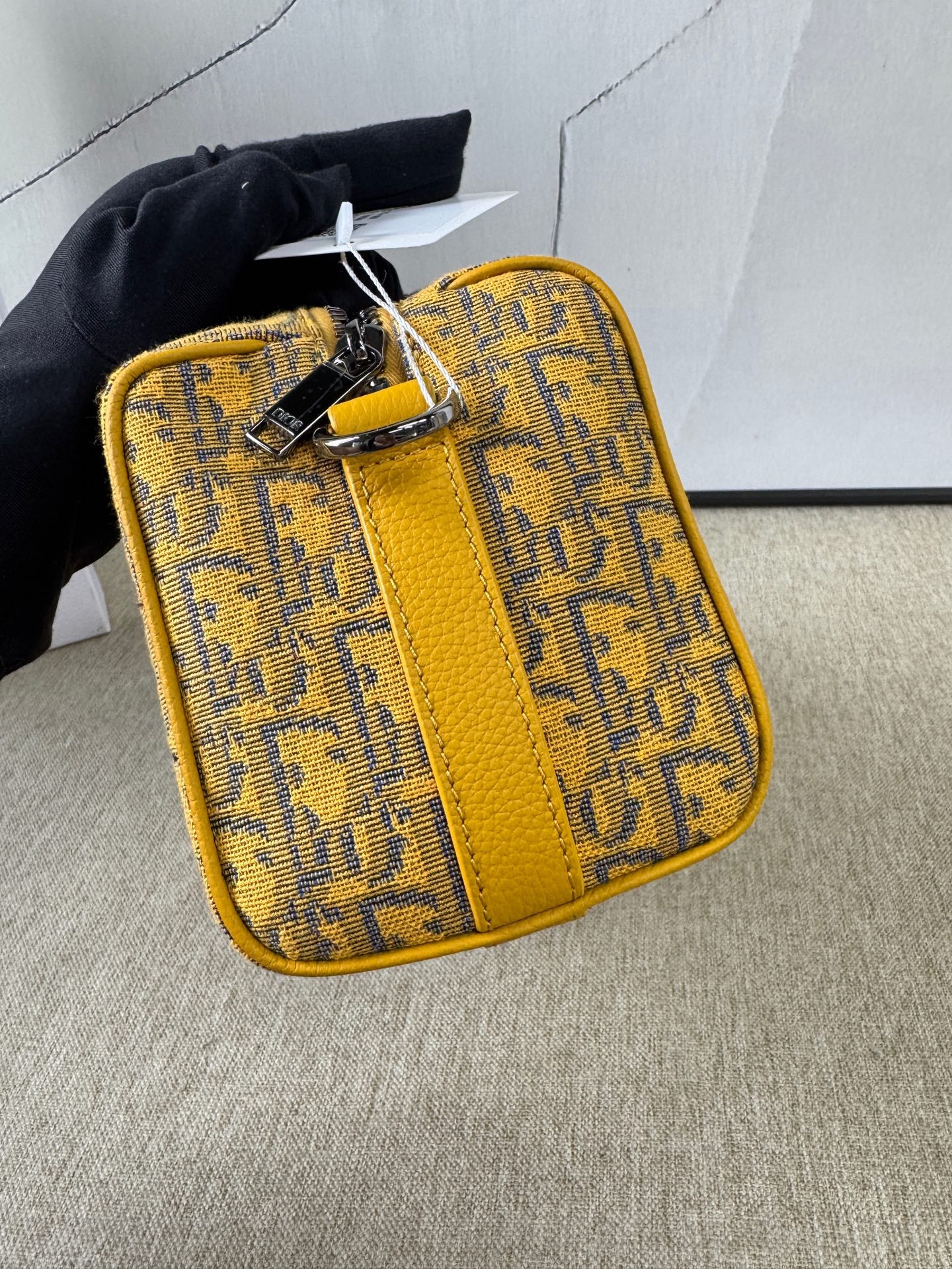 Dior - Lingot 22 Oblique Duffle Bag - Embroidered Dior Oblique canvas with grain leather trim - Yellow - (small)