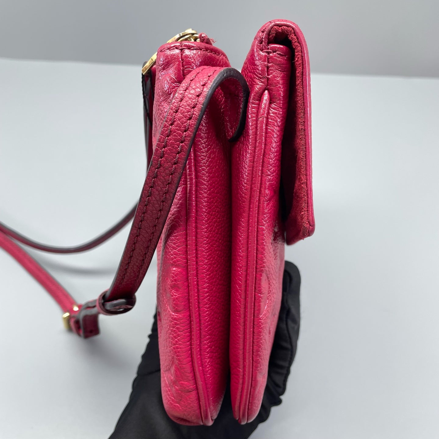 Louis Vuitton - Twice - Leather - Burgundy - (Small)