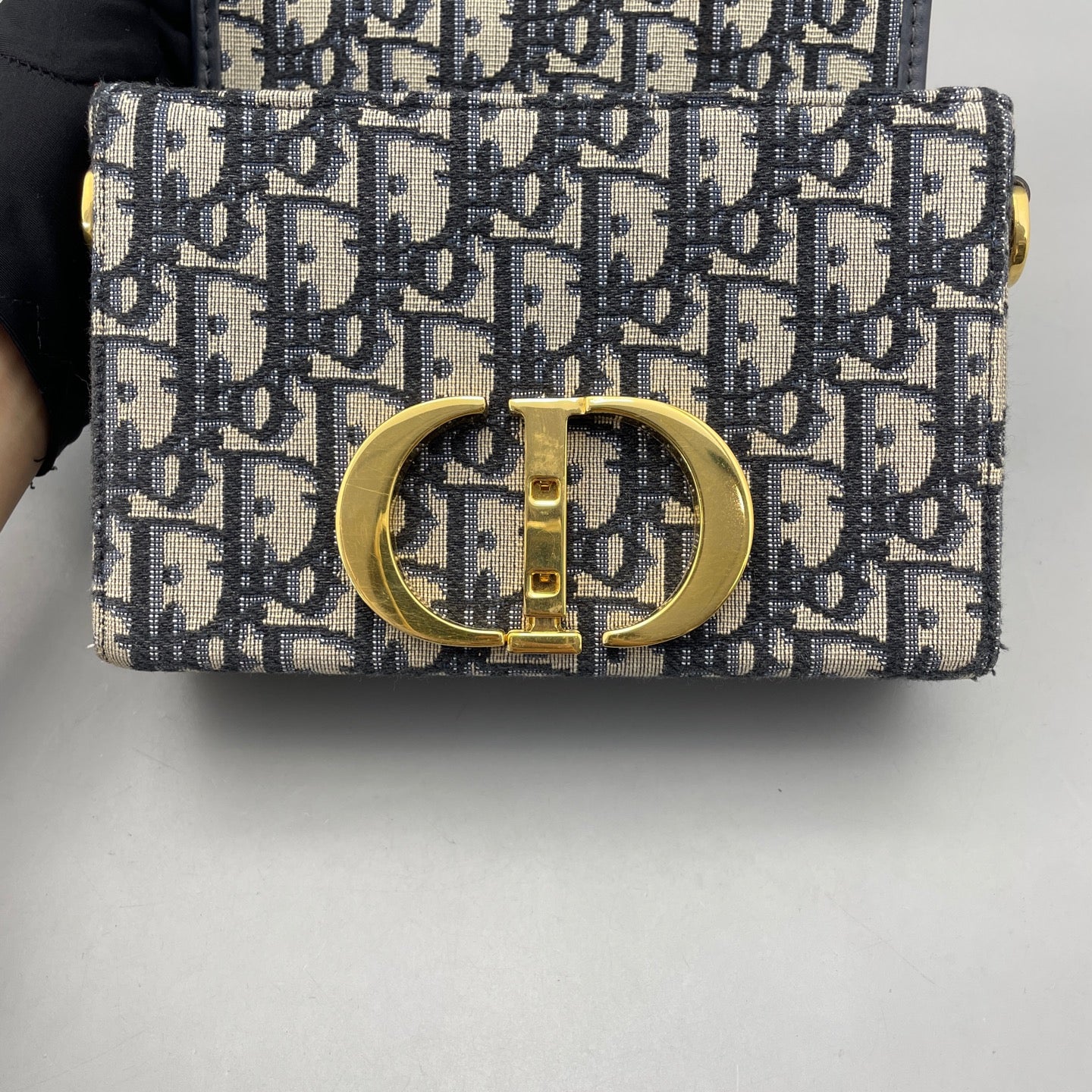 Dior - 30 Montaigne Mini Bag - Dior Oblique jacquard canvas with calfskin leather trim - Blue - (mini)