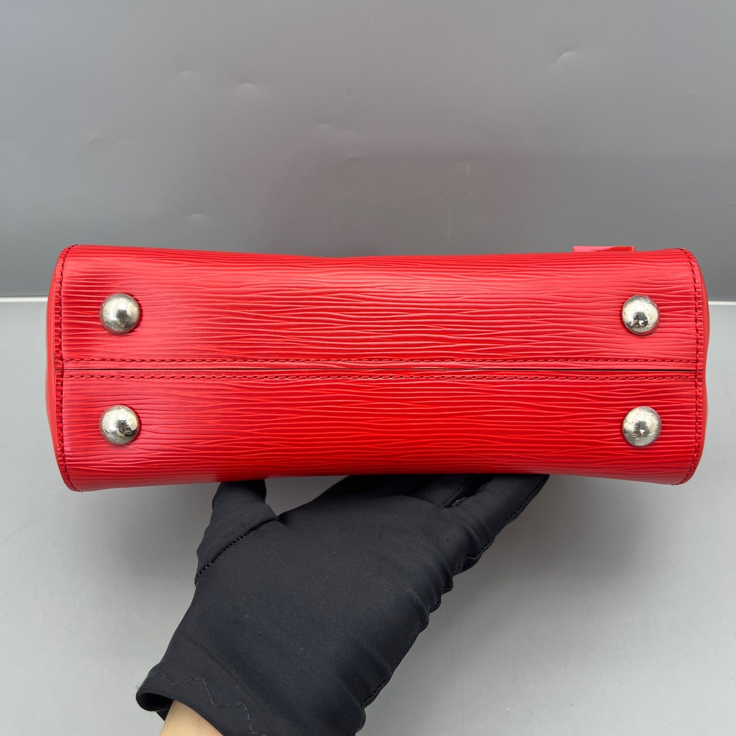 Louis Vuitton - Cluny BB - Epi leather - Red - (Medium)
